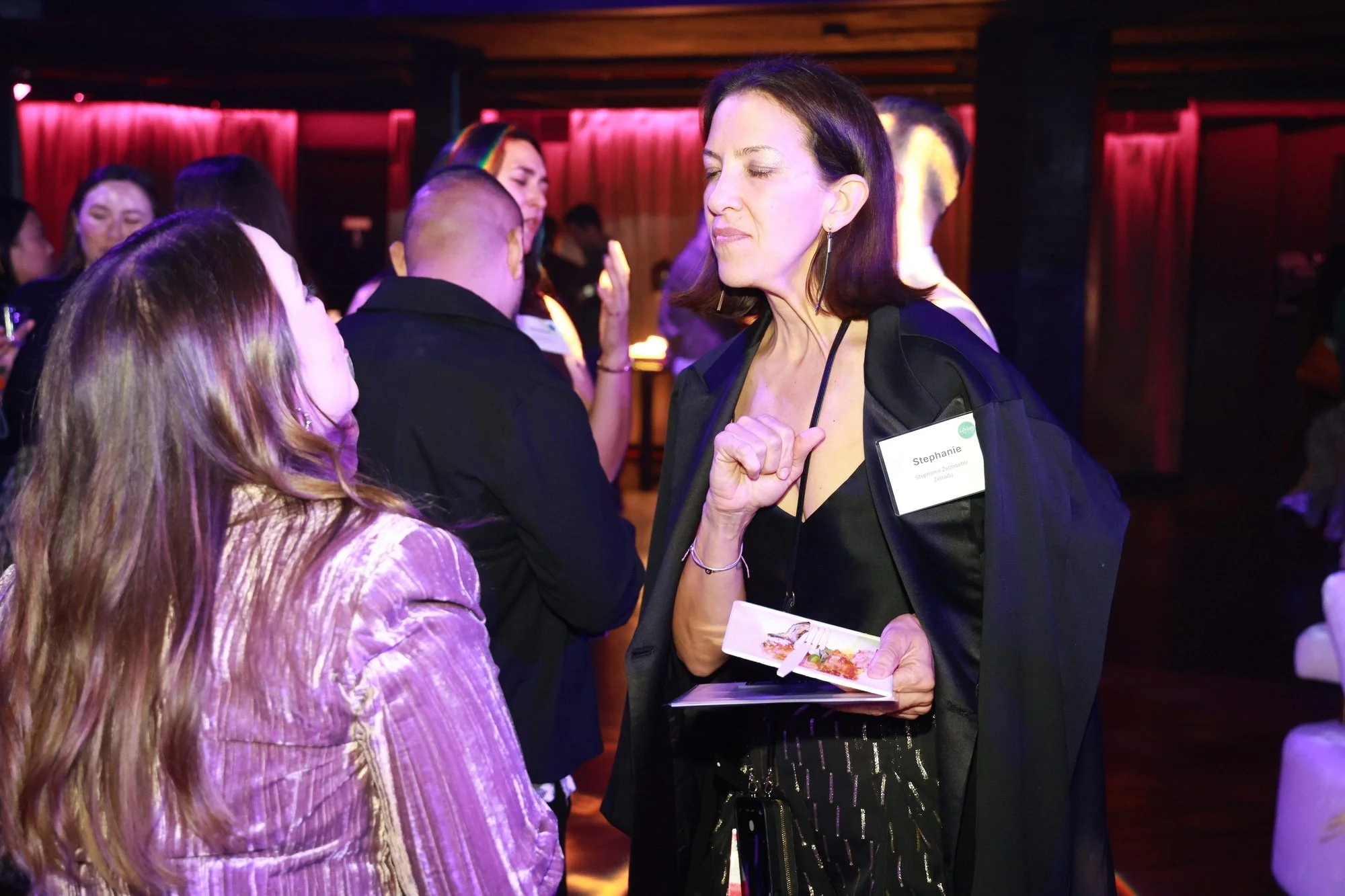 happyphotos 1296_std.jpg