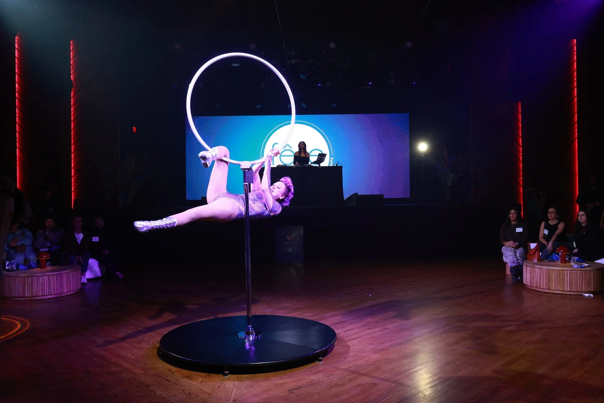 happyphotos 1330_std.jpg