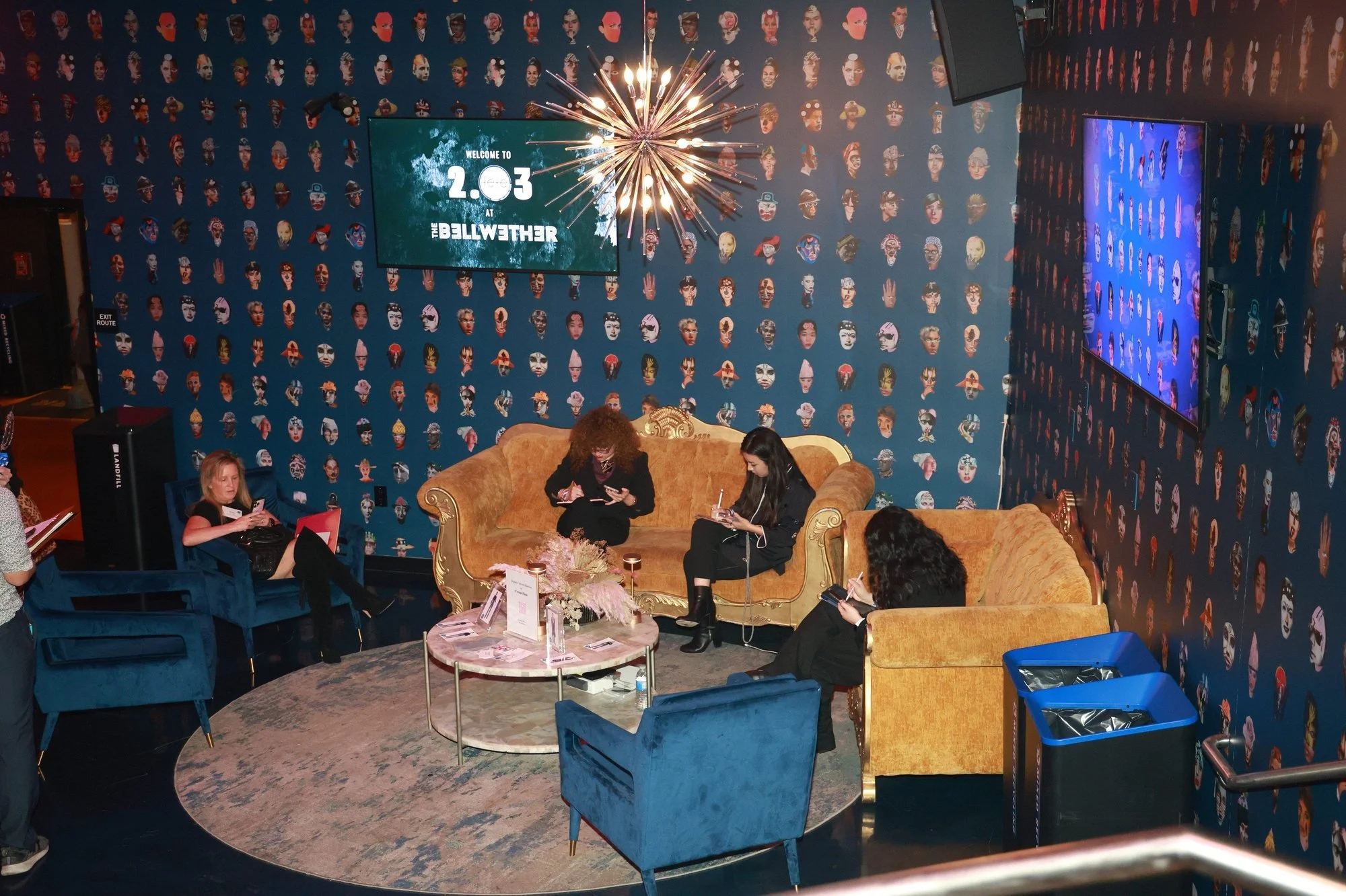 happyphotos 1344_std.jpg