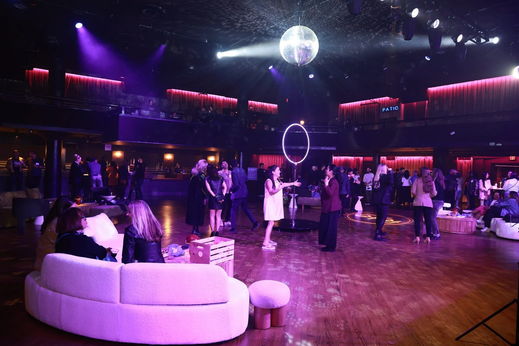 happyphotos 1378_std.jpg