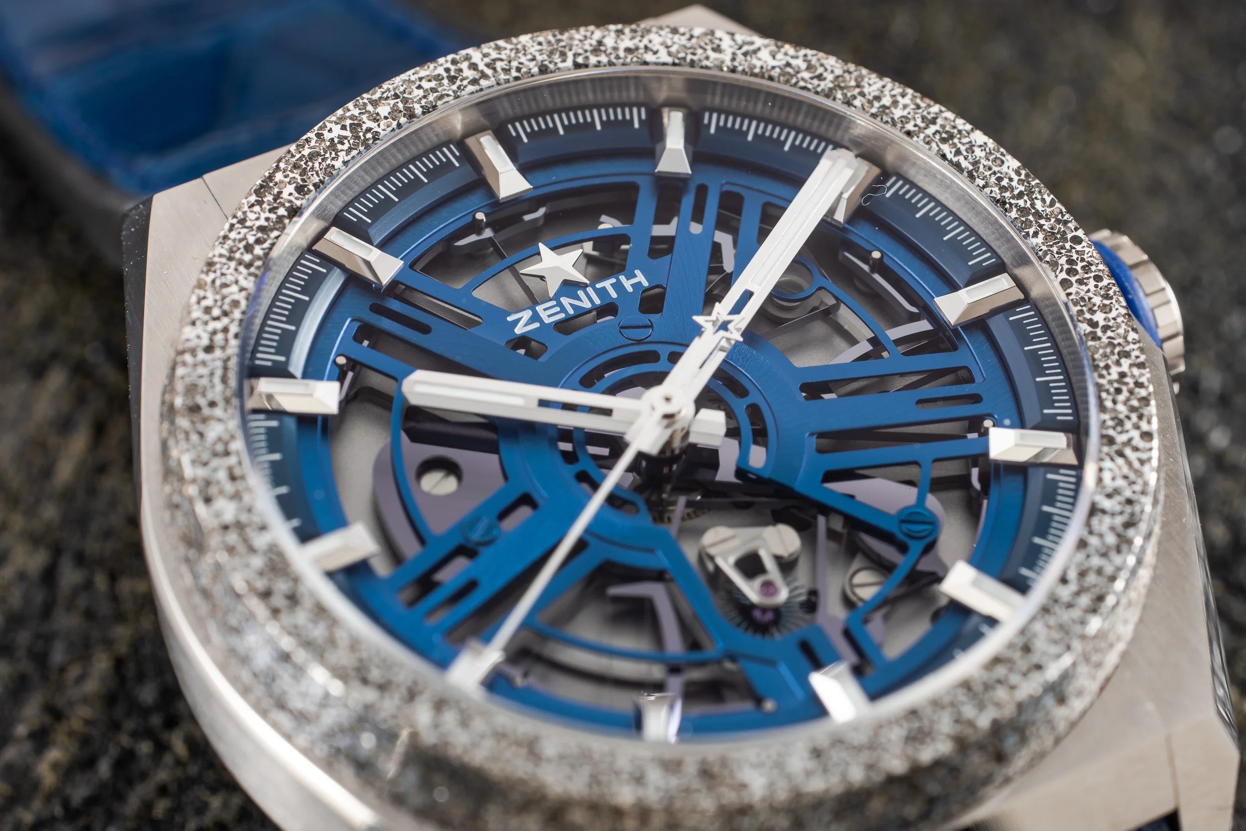 Zenith_Defy_Inventor_Detail.jpg