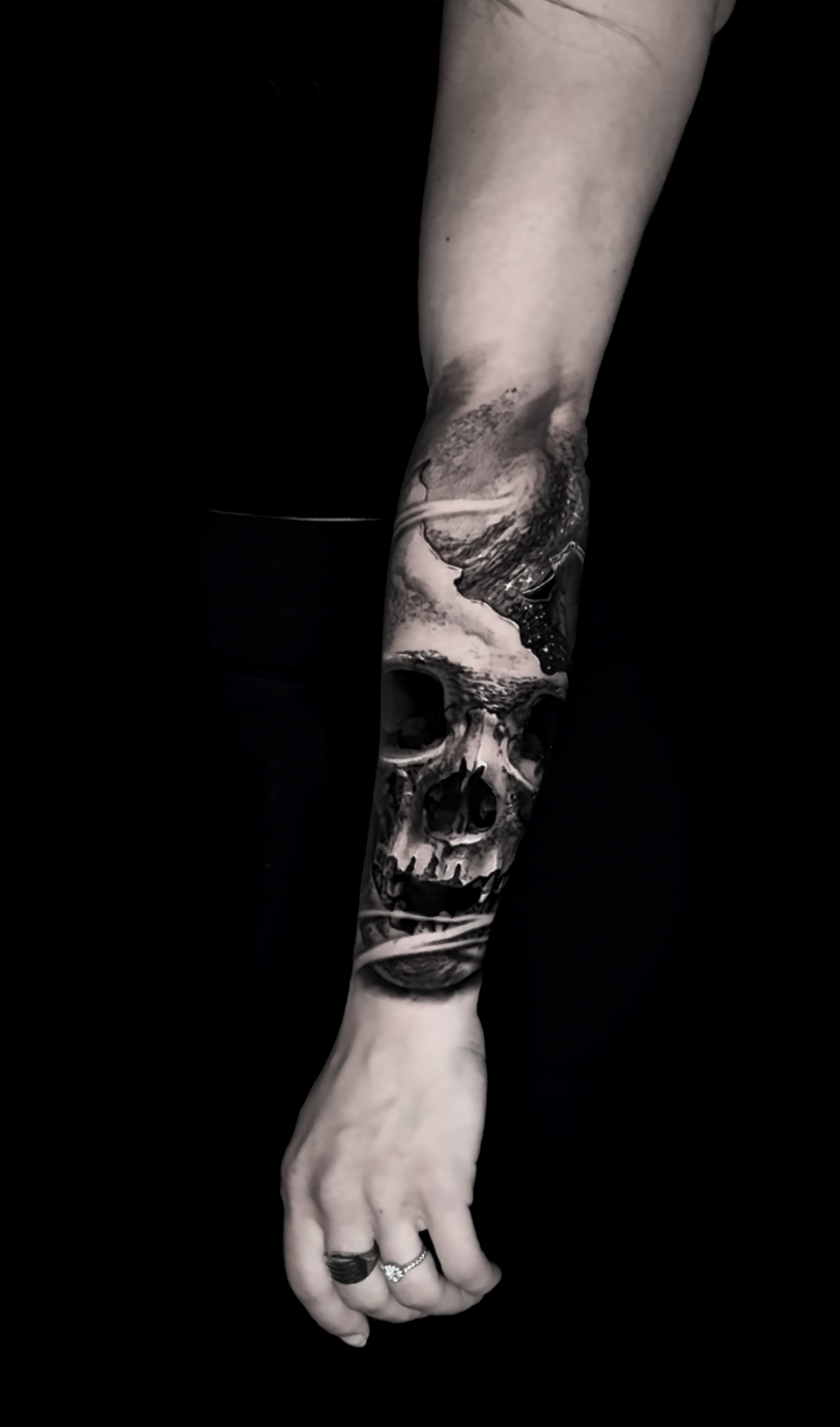 black-and-grey-realism-skull-tattoo.png