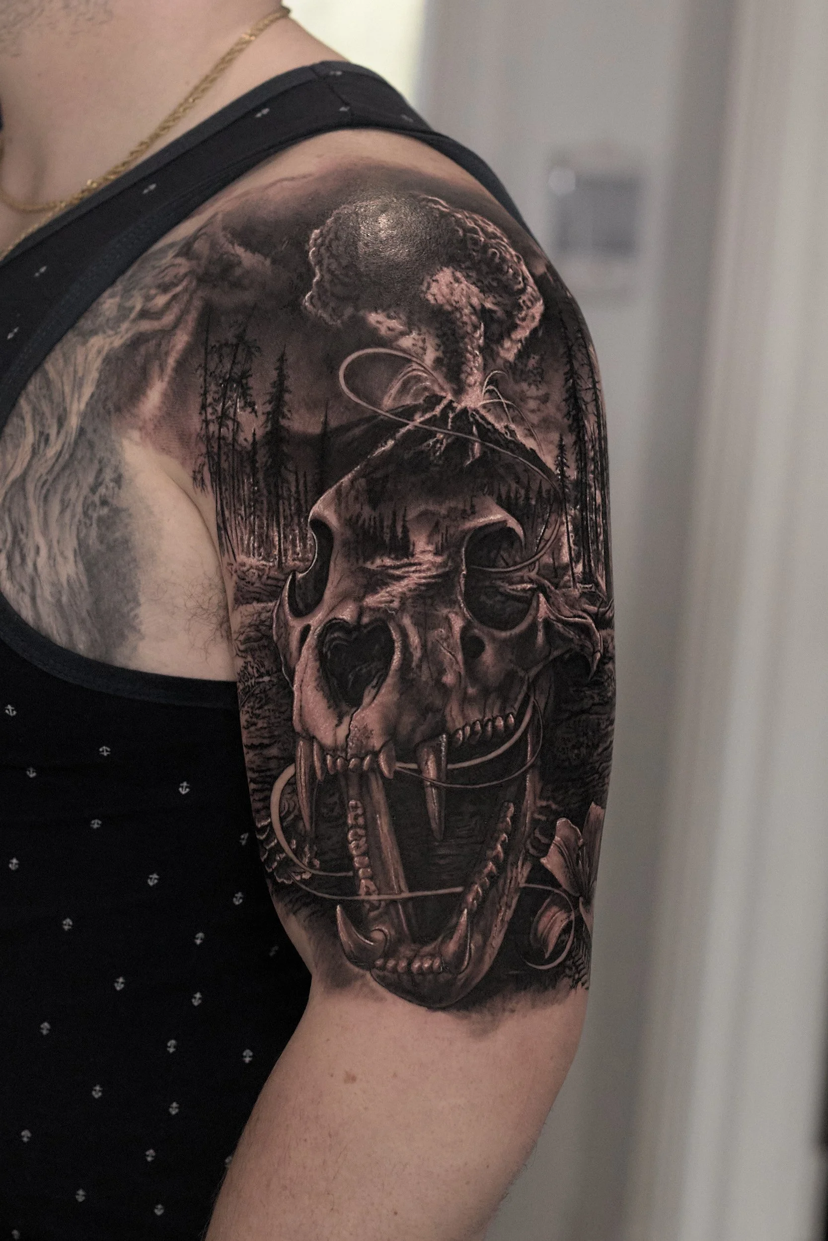 black-and-grey-realism-lion-skull-tattoo.jpg