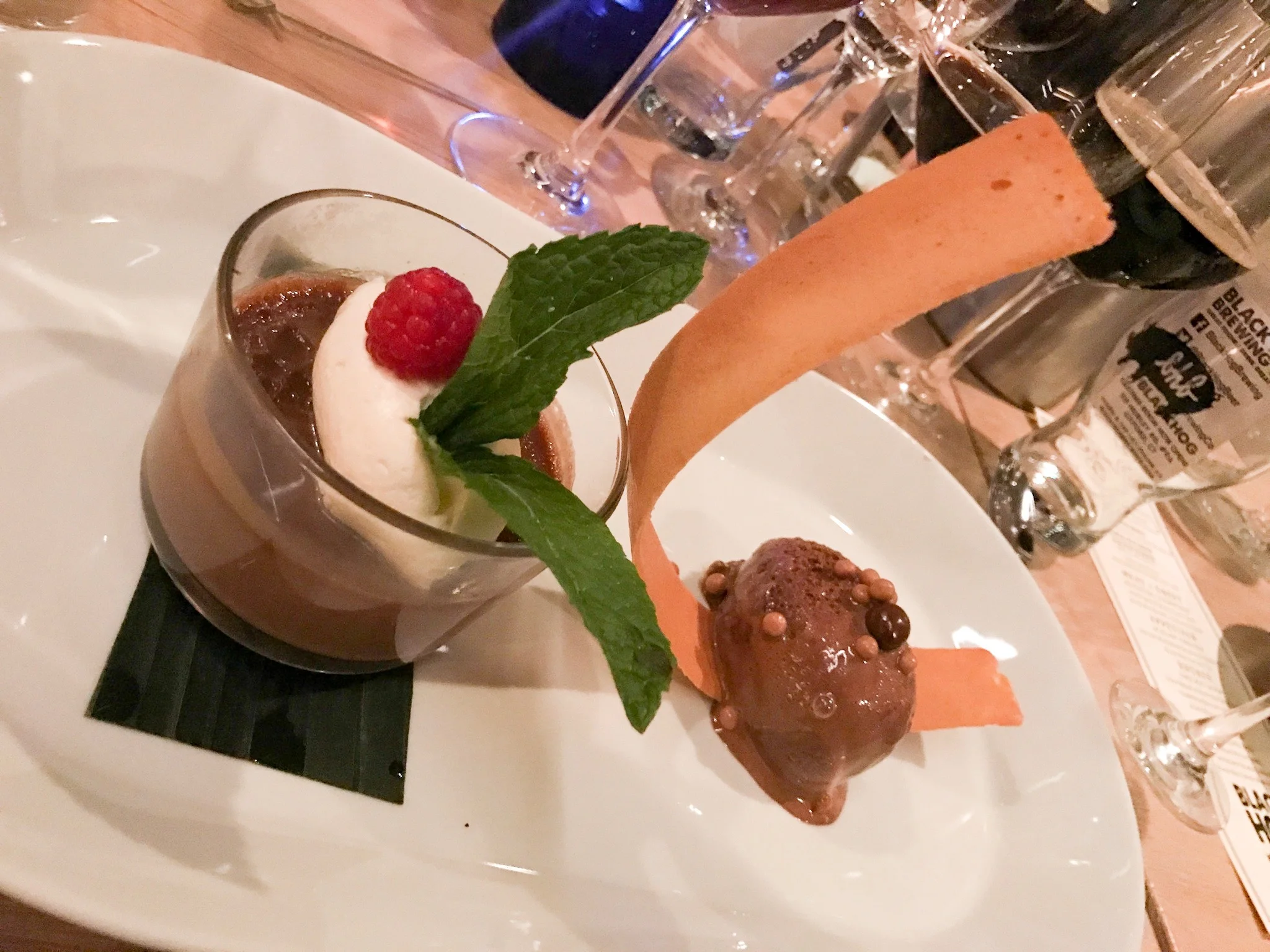 Chocolare duo-chocolare pot dy creme & belgian chocolarw gelato with cookie crumbs.jpeg