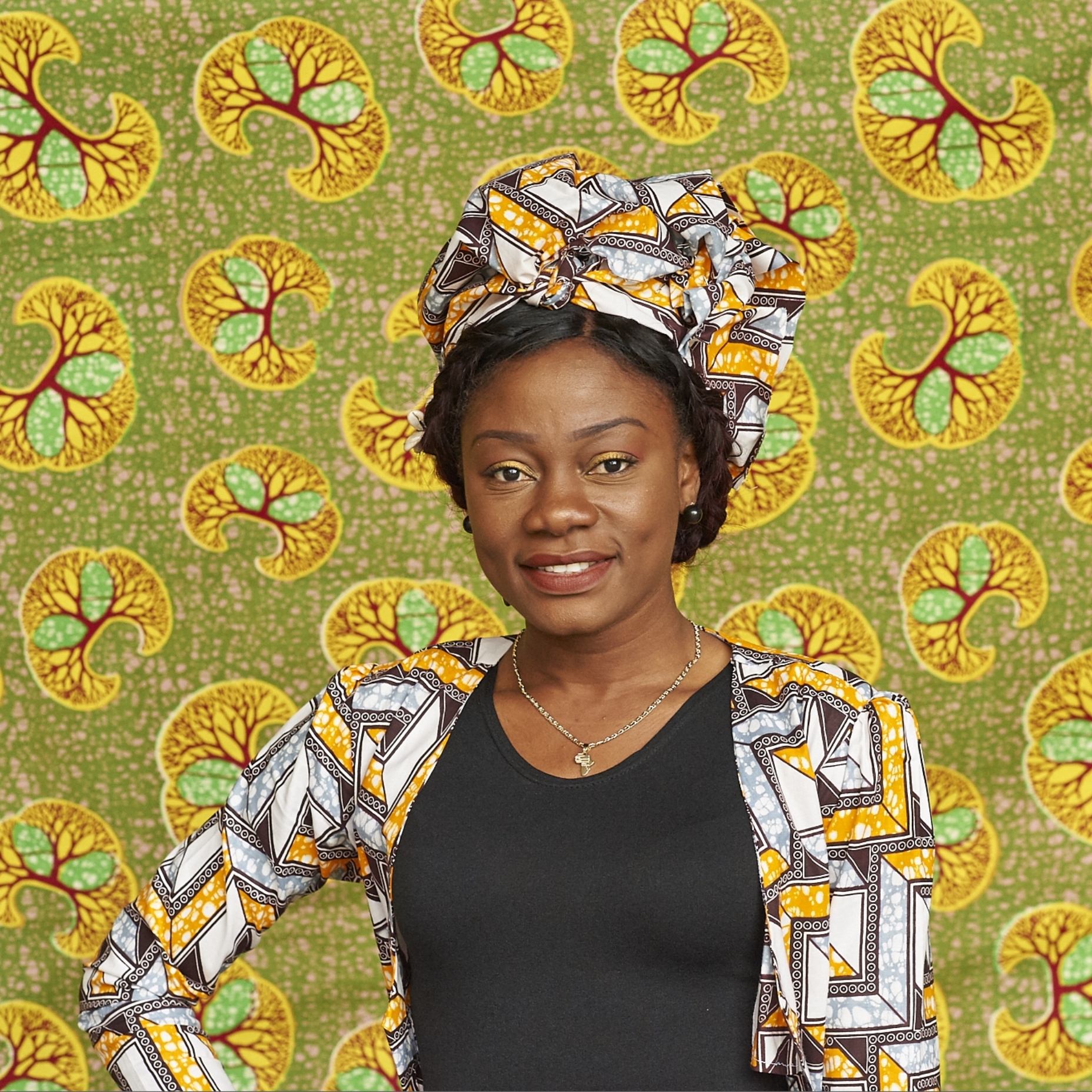 Mardia Gibson, Fashion Coordinator Entreprenuer 