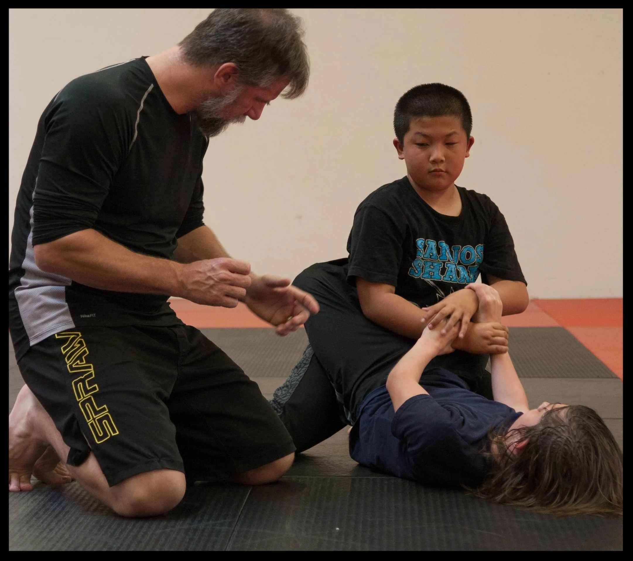 Kid's Grappling 2.jpg
