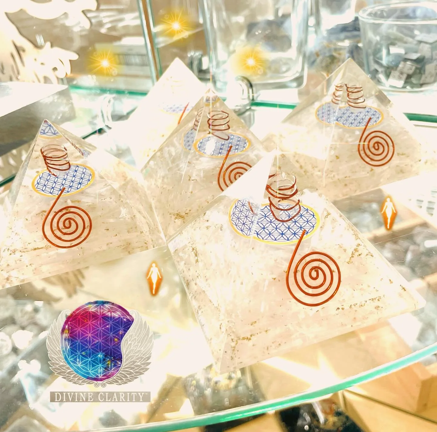 Come and see all the different Orgonite Pyramids we have in the shoppe 🌞

Orgonite Pyramids are powerful energy harmonizers, designed to absorb negative energy from its surroundings and transform it into positive vibrations ✨

Orgone Pyramids are id