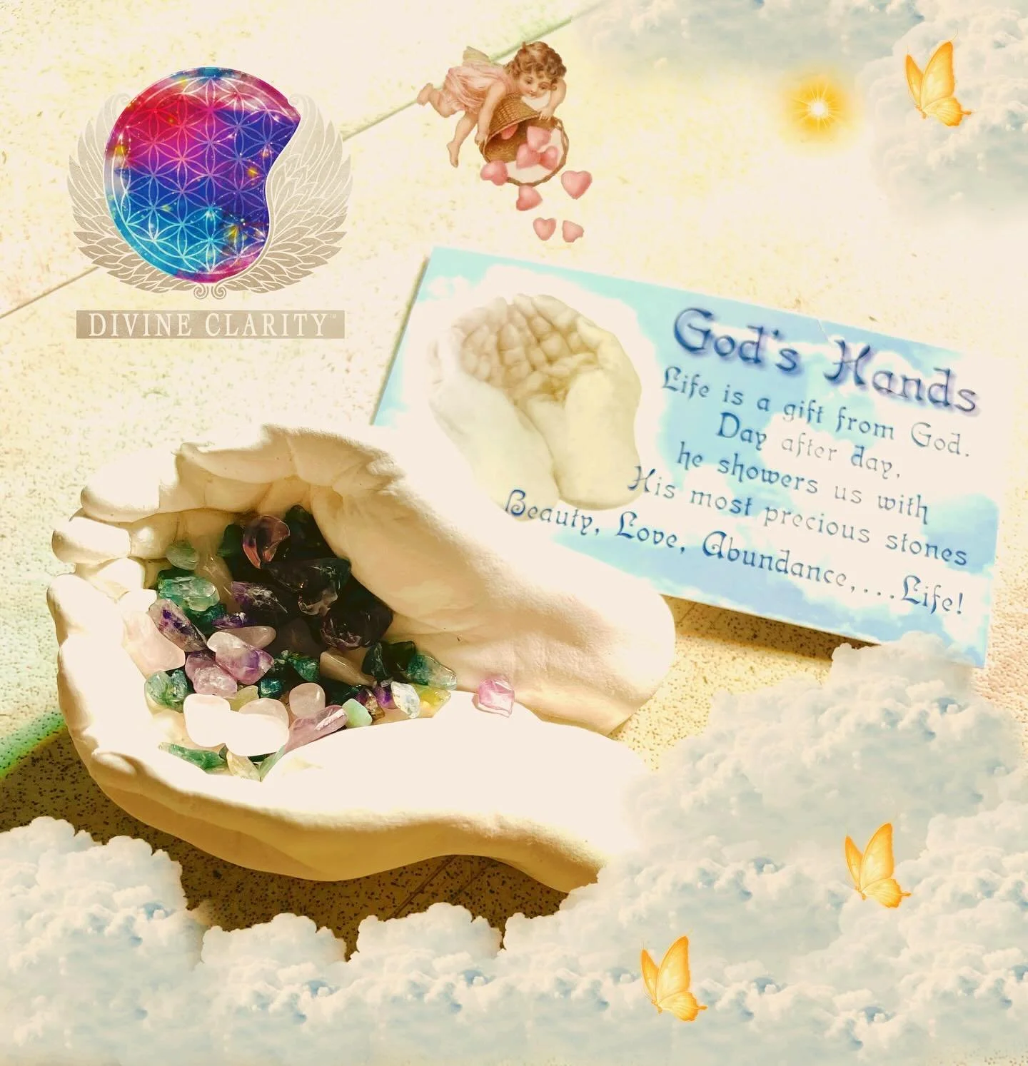 👼 We&rsquo;re open 10am - 6pm today! Come stop by our shop at 2071 Portage Avenue and check out all our new magical goodies we have to offer! 👼 

✨We also have an online shop: www.divineclarity.com 
Open 24/7, where you can check out everything we 