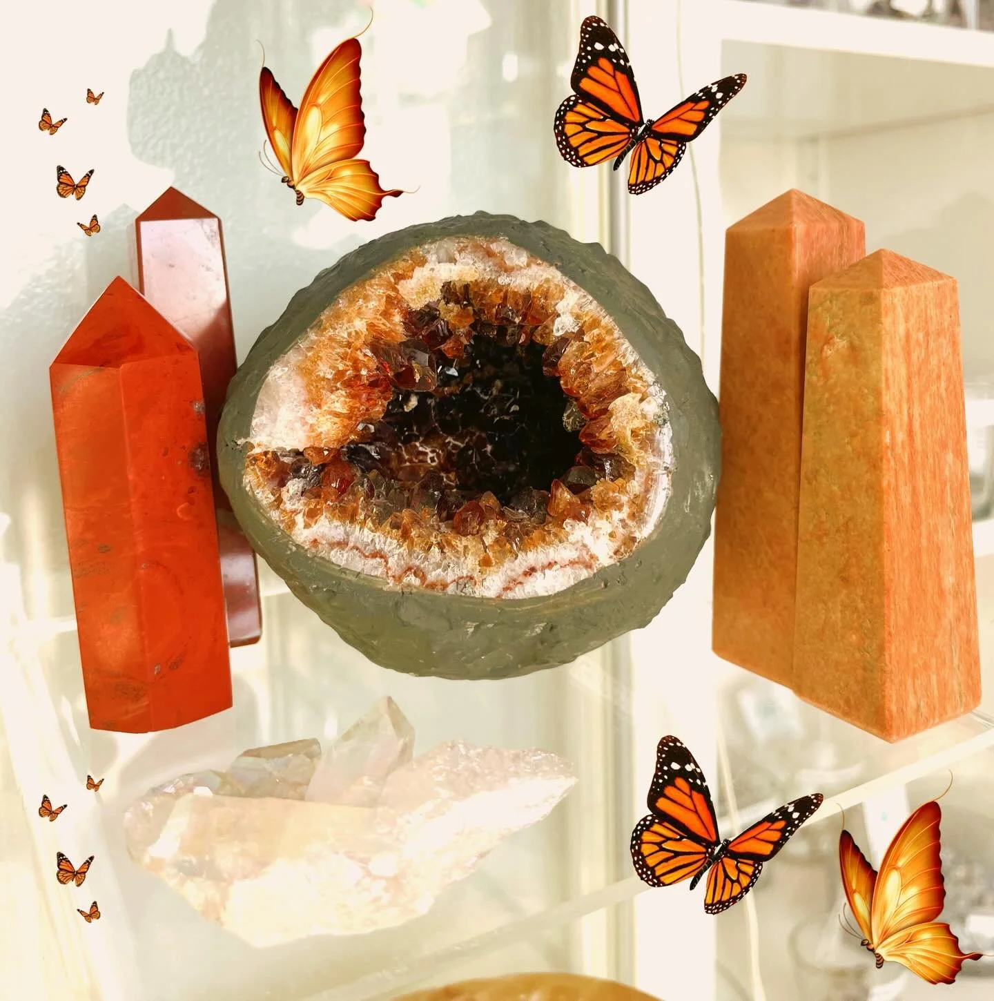 Last Day of our Crystal Sale!! 💰 

Come visit us today between 10am - 6pm at 2071 Portage Ave and save 20% on ALL CRYSTALS 😲

✨We also have an online shop: www.divineclarity.com 
Open 24/7, where you can check out everything we have to offer includ