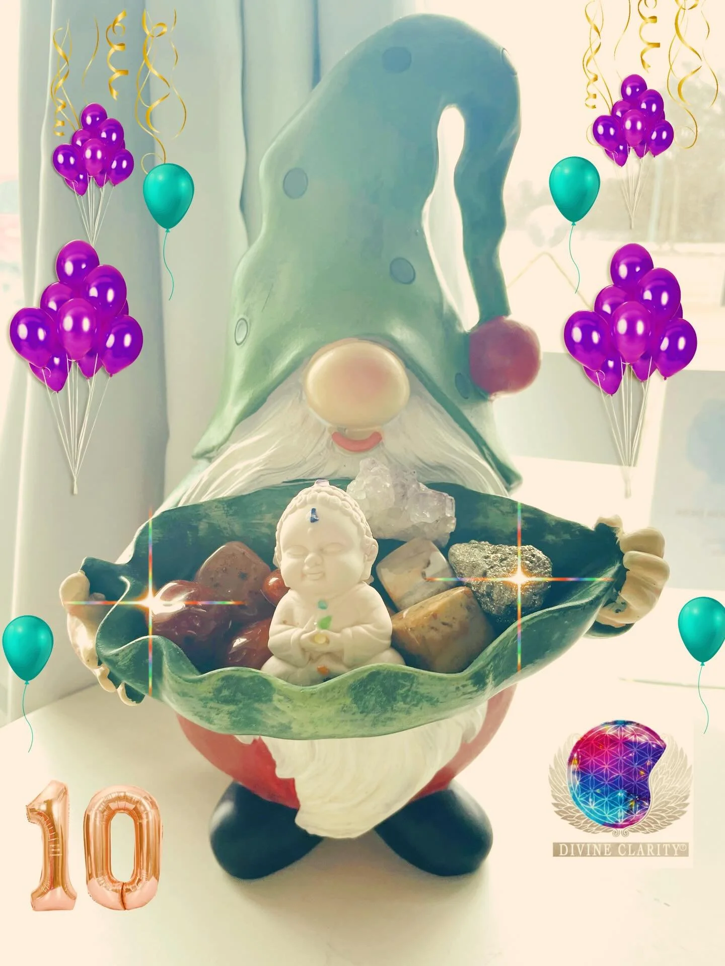 Last day of our 10 year anniversary sale 🎈✨

Come visit us today between 10am and 6pm to take advantage of the last day of our sale 💰 

Save 20% on ALL product!
Save 10% on ALL services!
Save 10% on ALL workshops!

✨We also have an online shop: www