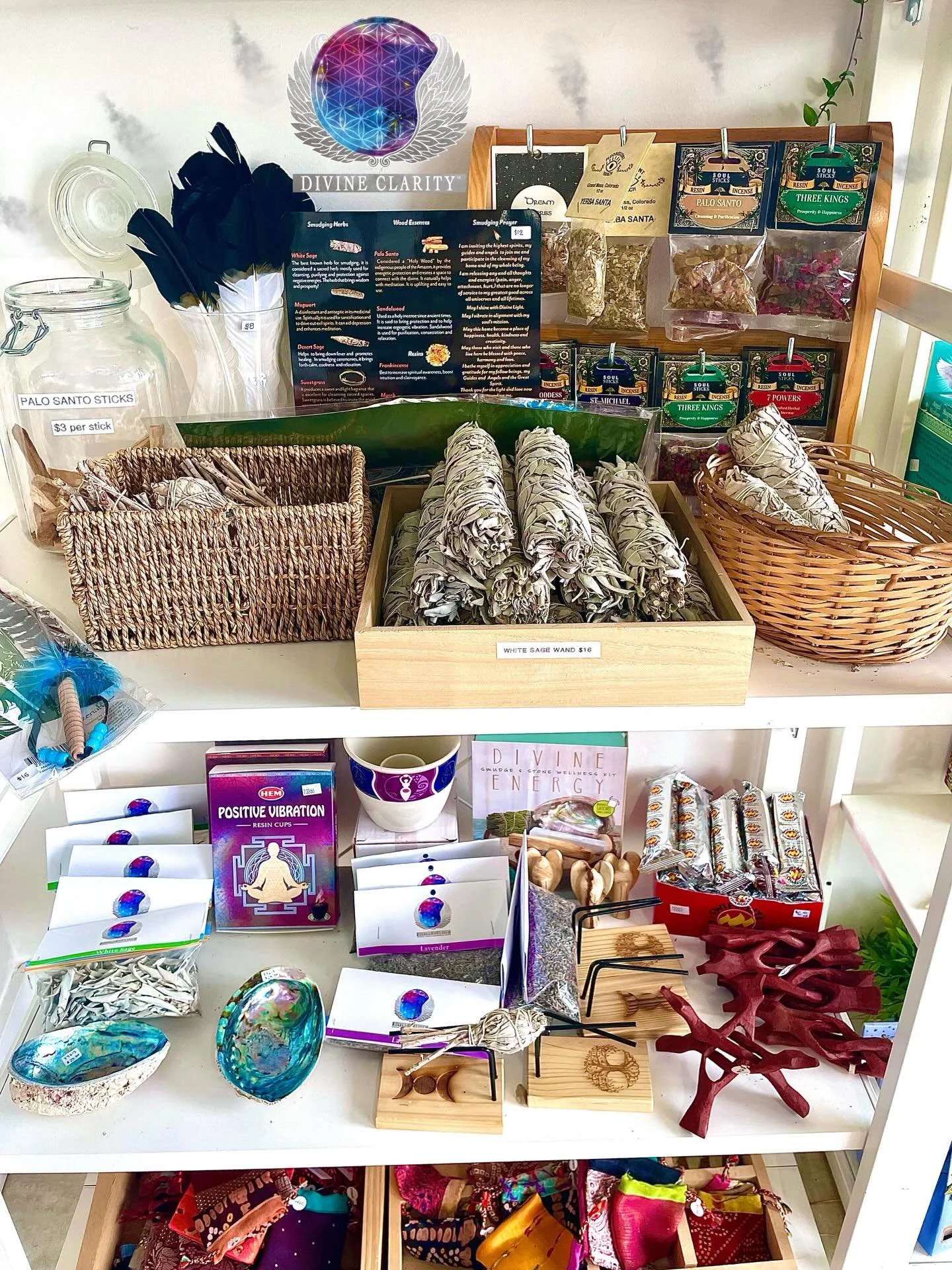 🍃Did you know here at Divine Clarity we sell smudging supplies? Smudging is a scared tradition practiced by many Indigenous cultures to help cleanse, purify, and protect the body, mind and spirit.🍃

🔮 We&rsquo;re open 10am - 5pm today! Come stop b