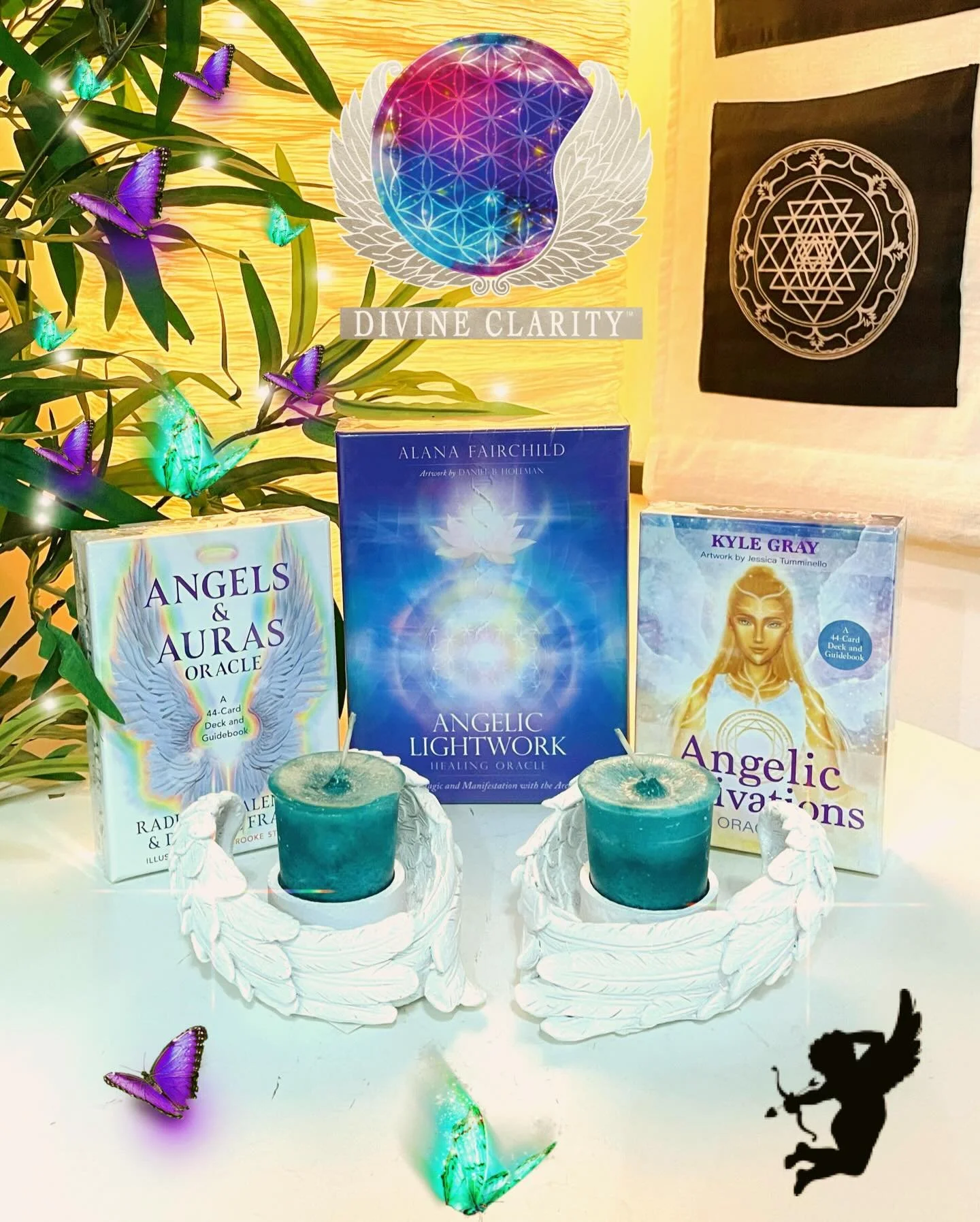 🪽 We&rsquo;re open 10am - 6pm today! Come stop by our shop at 2071 Portage Avenue and check out all our new magical goodies we have to offer! 🪽 

✨We also have an online shop: www.divineclarity.com 
Open 24/7, where you can check out everything we 