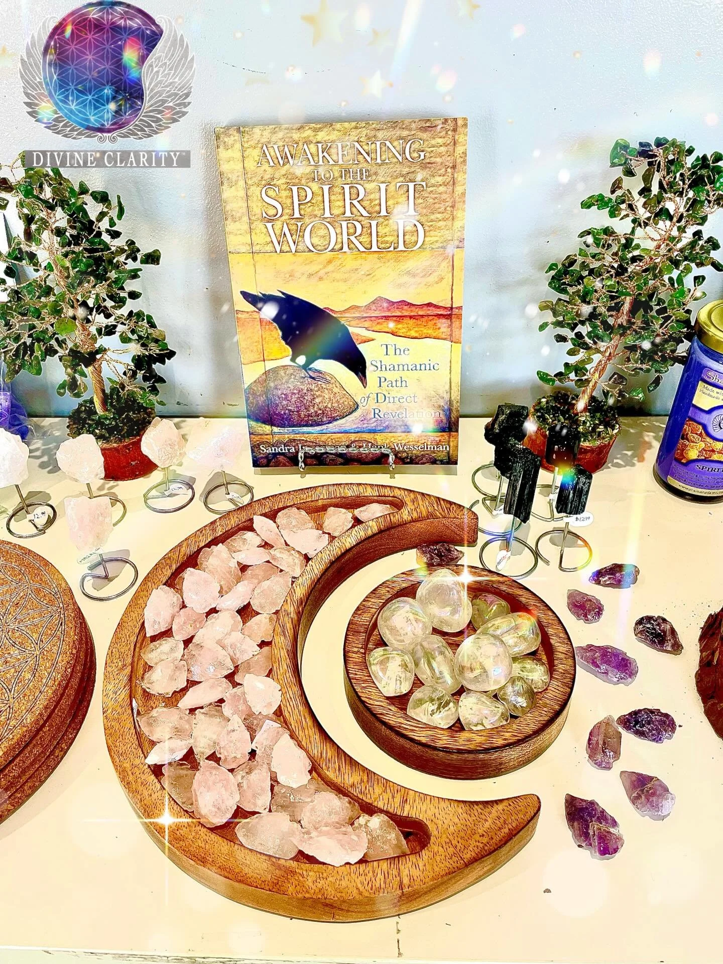 🌺Now that the season of spring has begun we can stretch our wings and unlock our full potential! Here at Divine Clarity we have a wide range of products to help you unlock what&rsquo;s truly inside of you!🌺

💜We&rsquo;re open 10am - 5pm today! Com