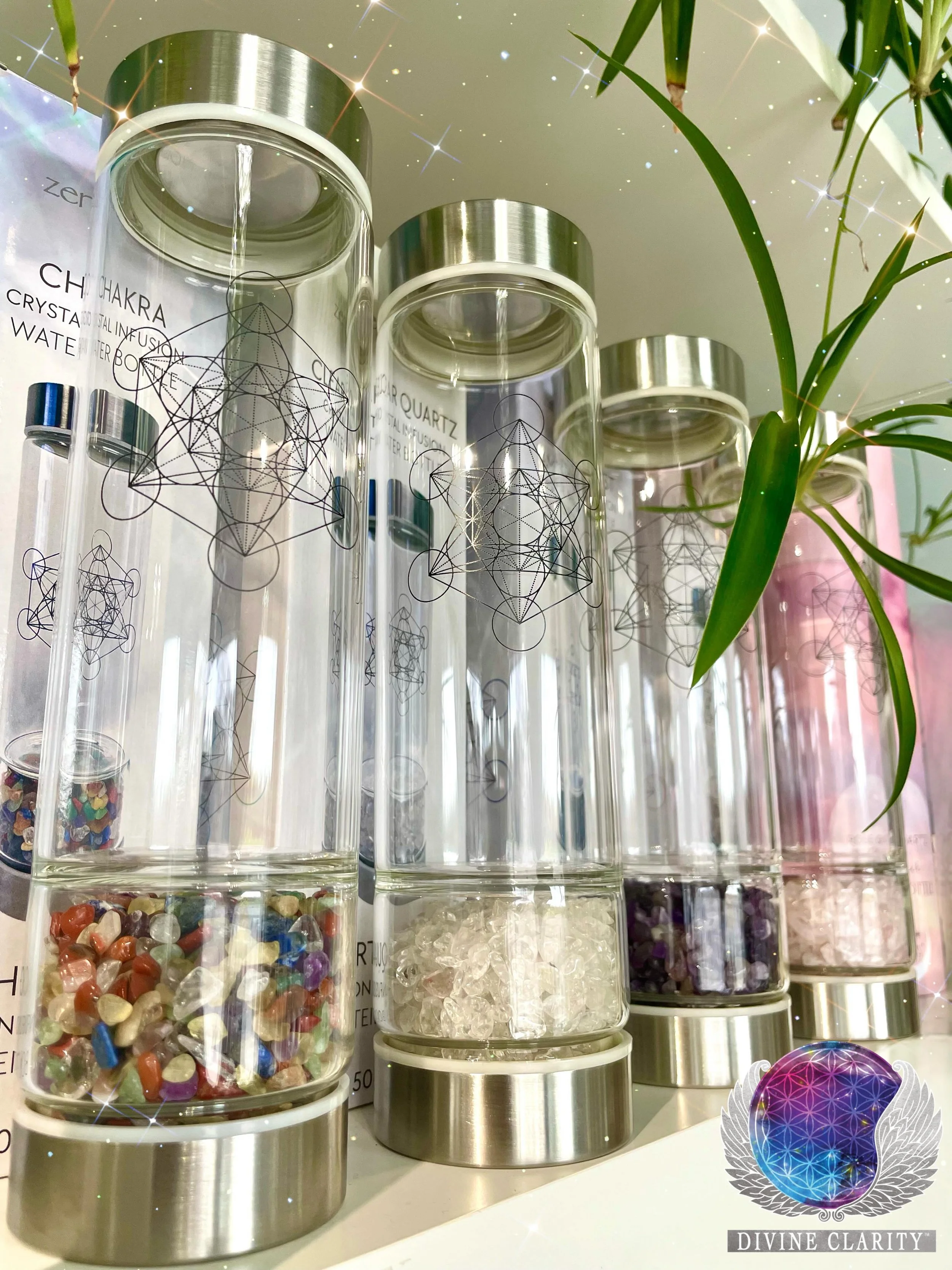 Come check out our Crystal infusion water bottles!

These bottles have a separated compartment for your gemstones that allows you to add new crystals or swap them out for your favourite stones without having to purchase an entirely new bottle.

Nouri