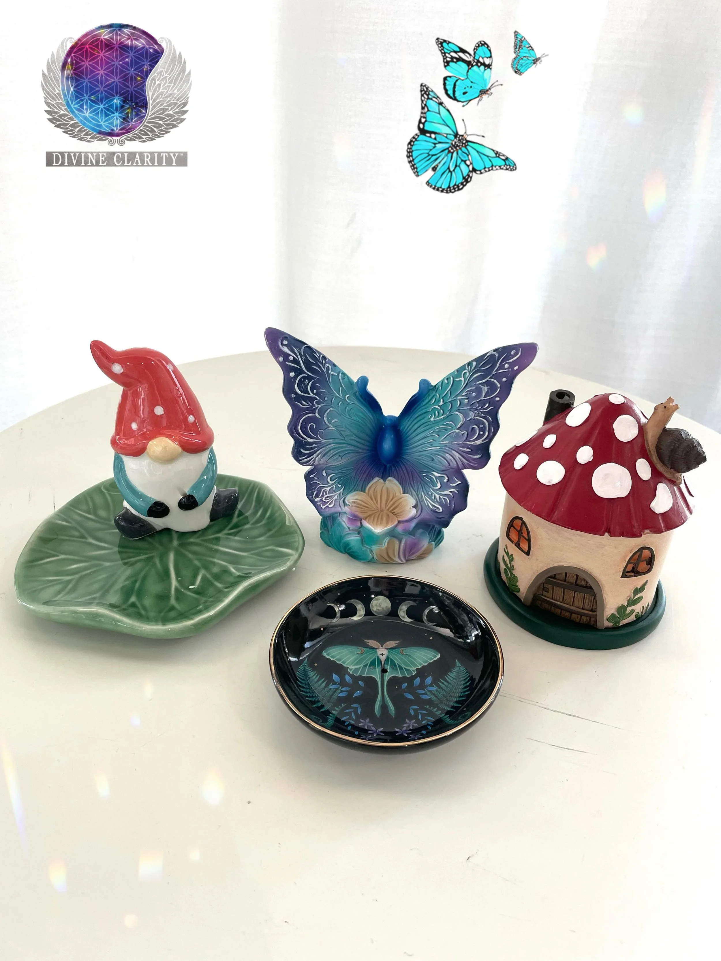 We just received new incense holders for summer! Which one is your favourite? 

🔮 We&rsquo;re open 9am - 7pm today! Come stop by our shop at 2071 Portage Avenue and check out all our new magical goodies we have to offer! 🔮

✨We also have an online 