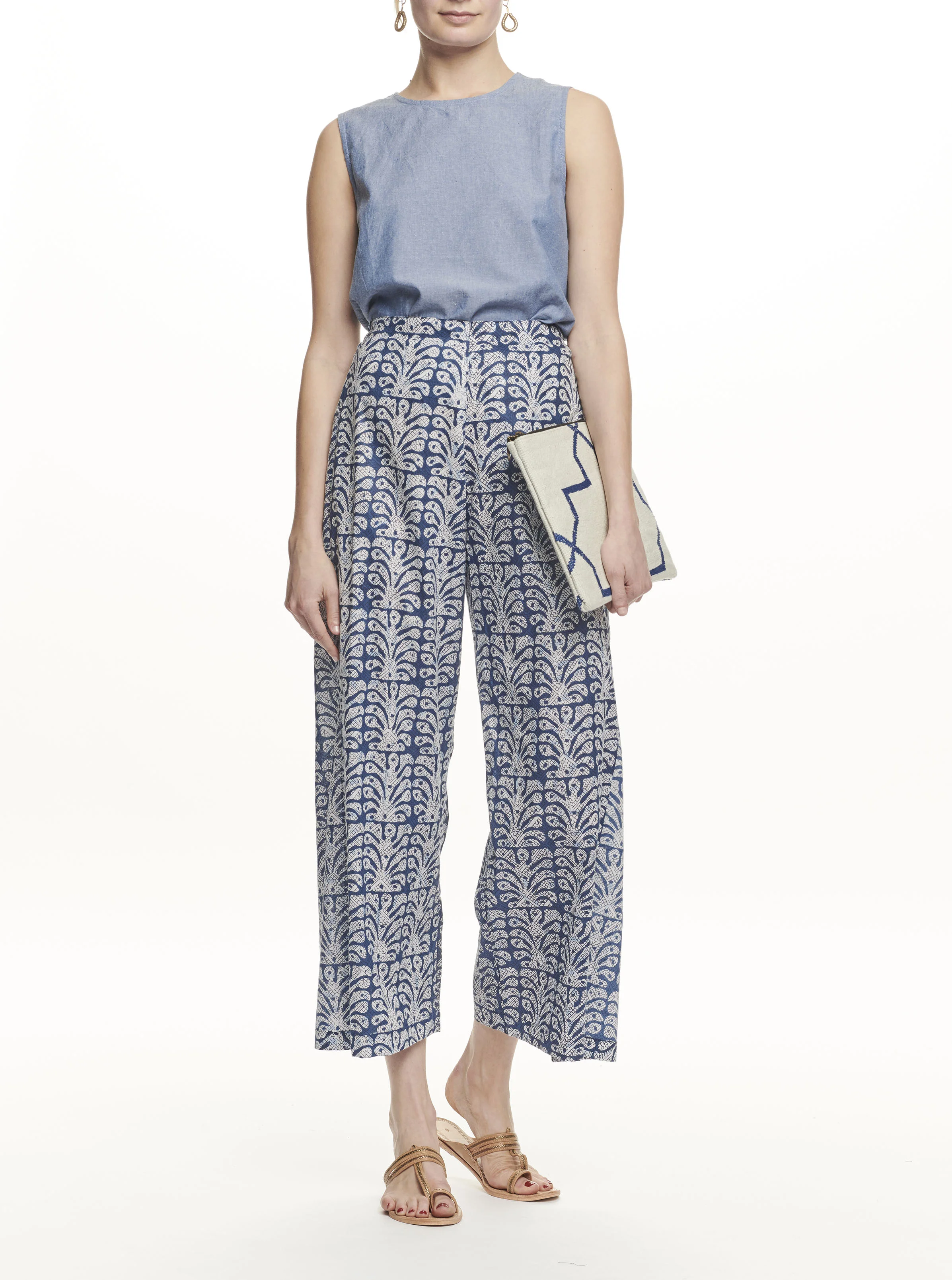 1_0004s_0002_SHADEAMOUR_061618_WRAP_PANT_063.jpg