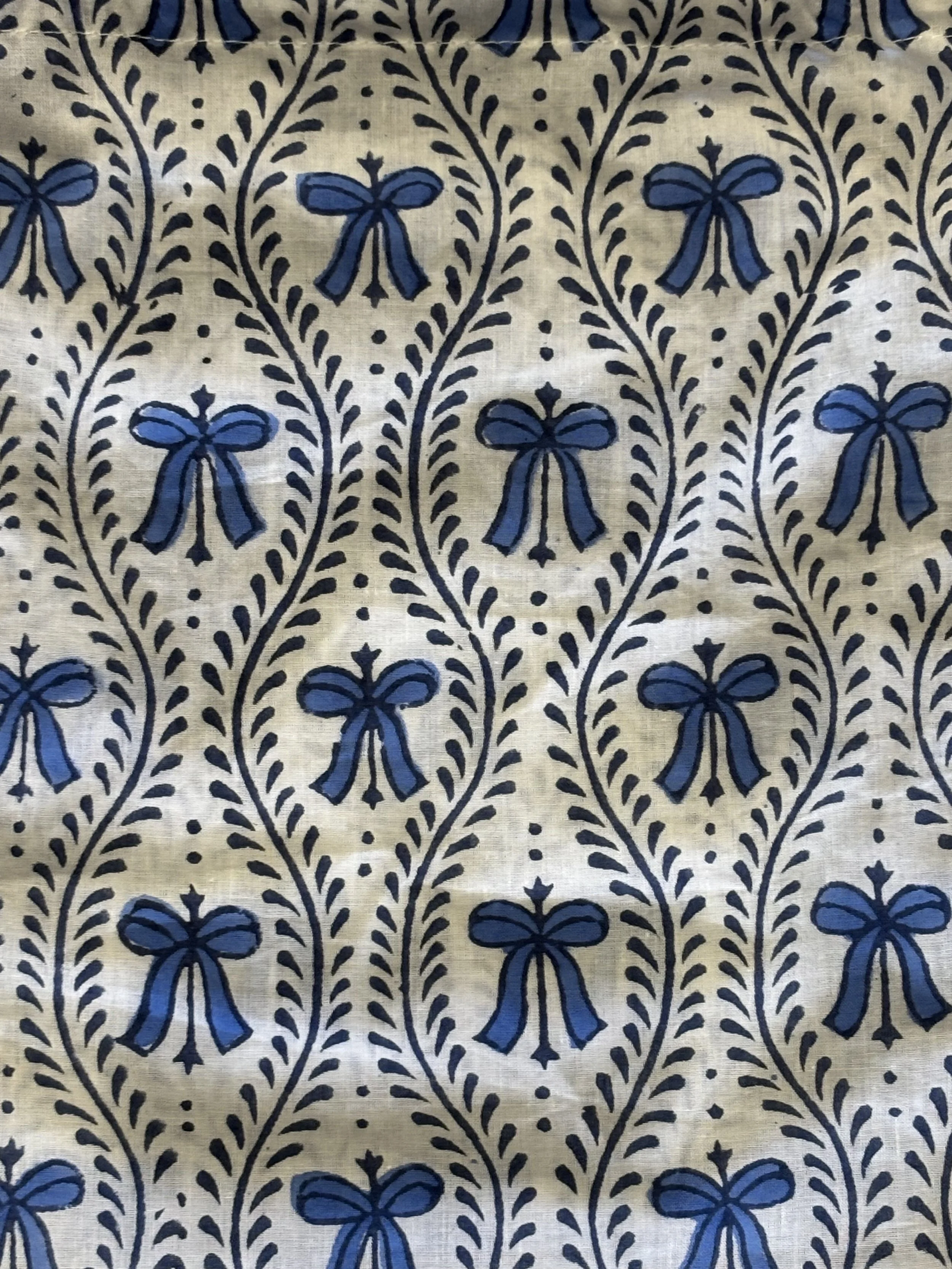 blue bows.jpeg