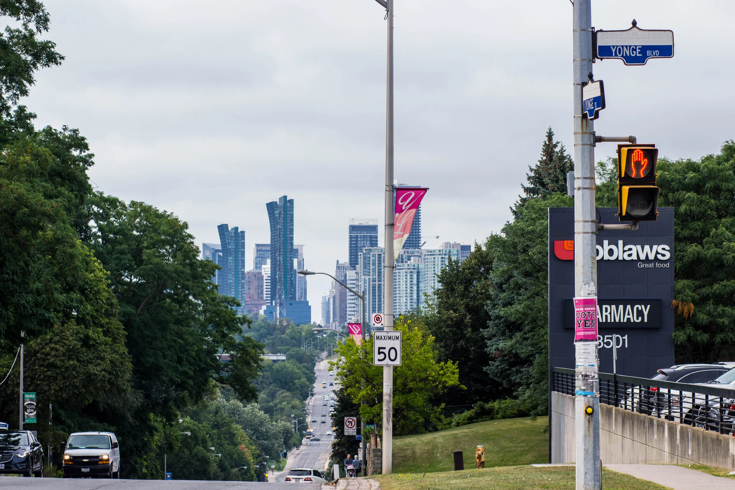 Yonge St-6495.jpg