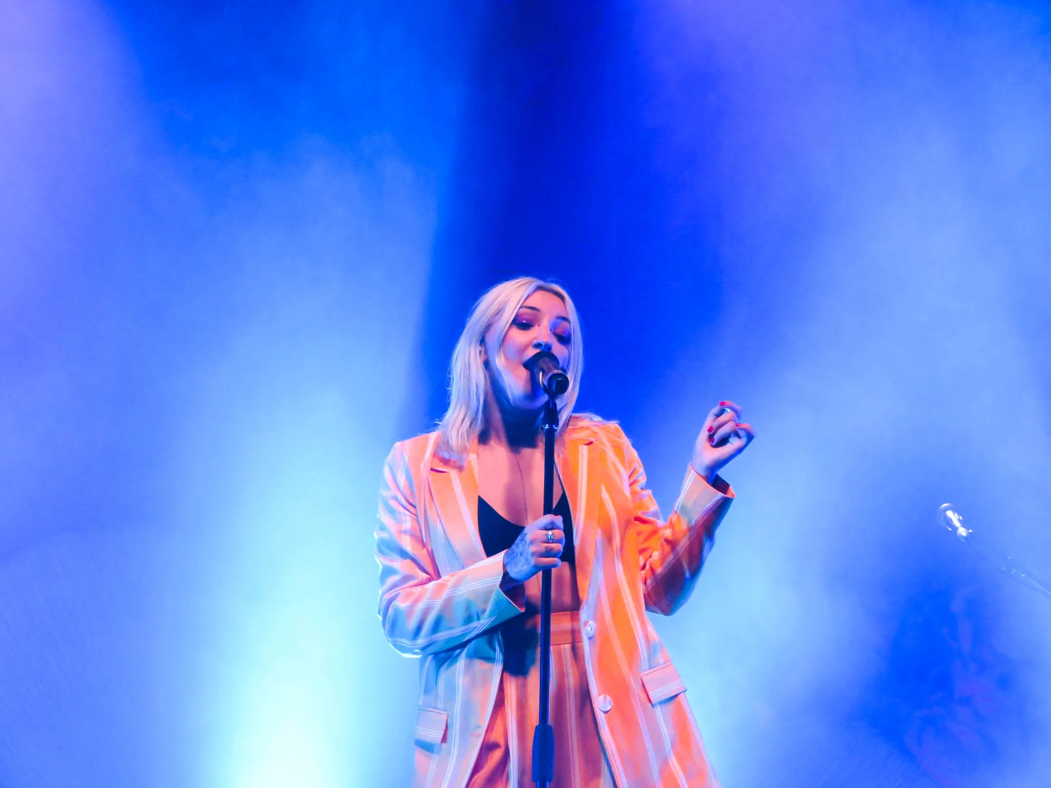 Julia-IMG_2013 2.jpg