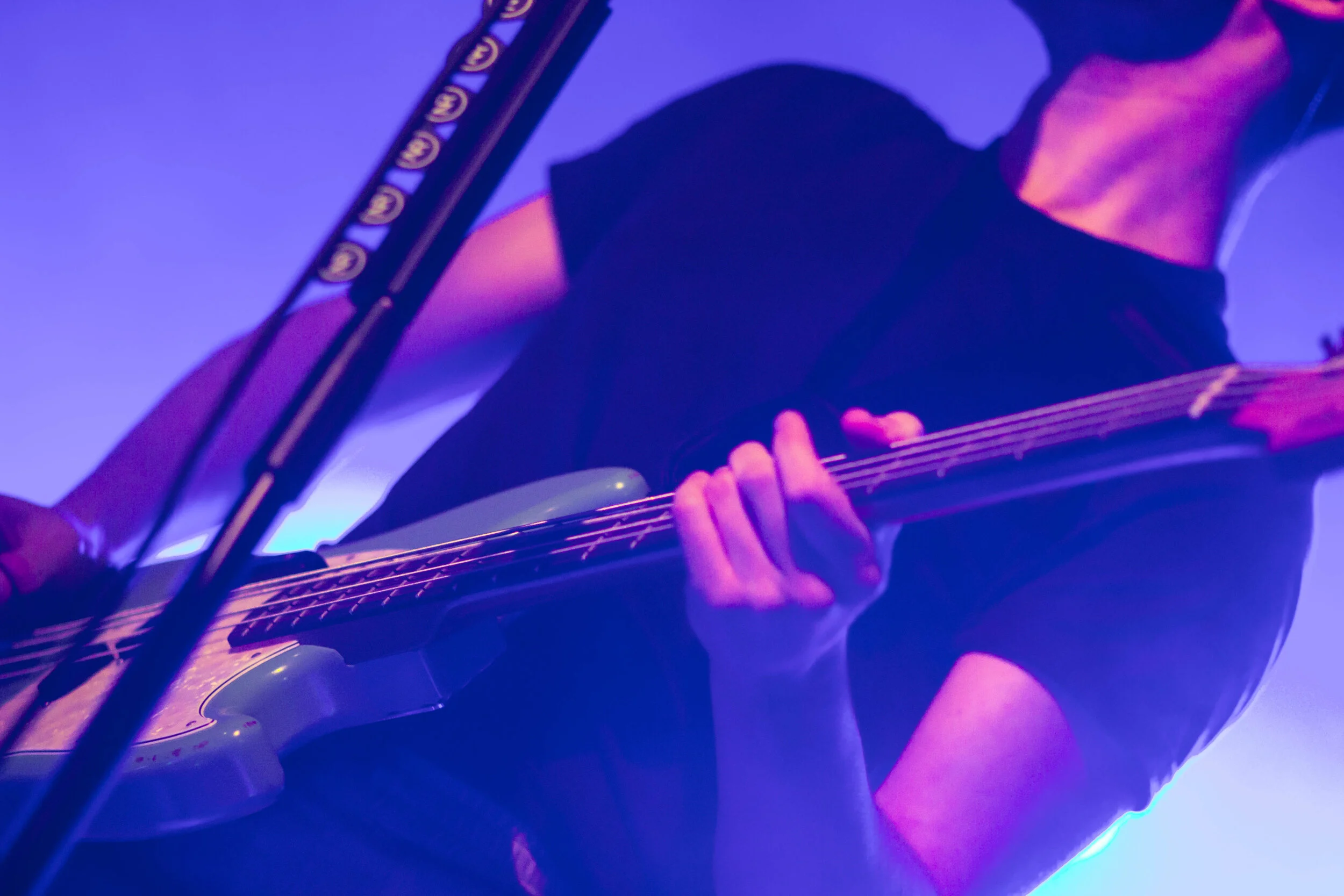 Ryan-guitar-IMG_9594.jpg