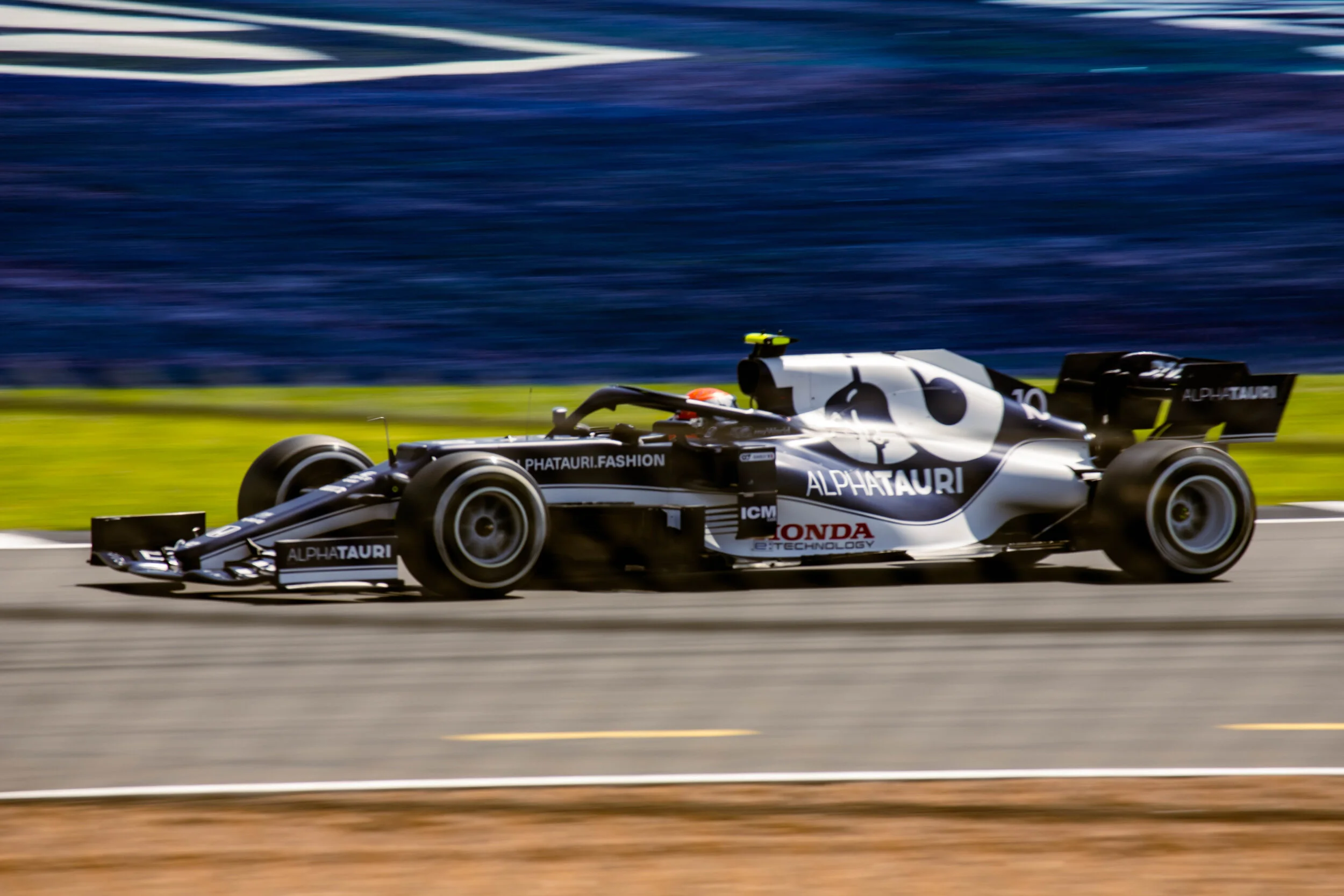 Gasly-2653.jpg