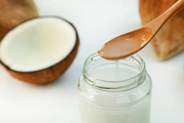 Coconut Oil: An All-Purpose Solution to Life? 