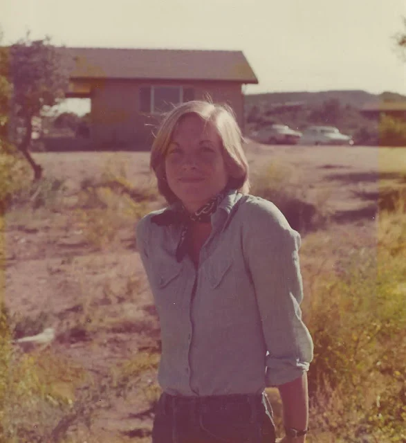 mom04.jpg