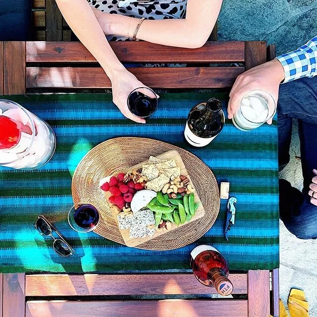 We turned the patio into our own private wine bar this weekend, thx to my friends at @flattopwines for the help! ✨🍷🧀
.
Watch my stories to see how I&rsquo;m making simple feel extra-special and be sure to enter their contest to win an incredible ma