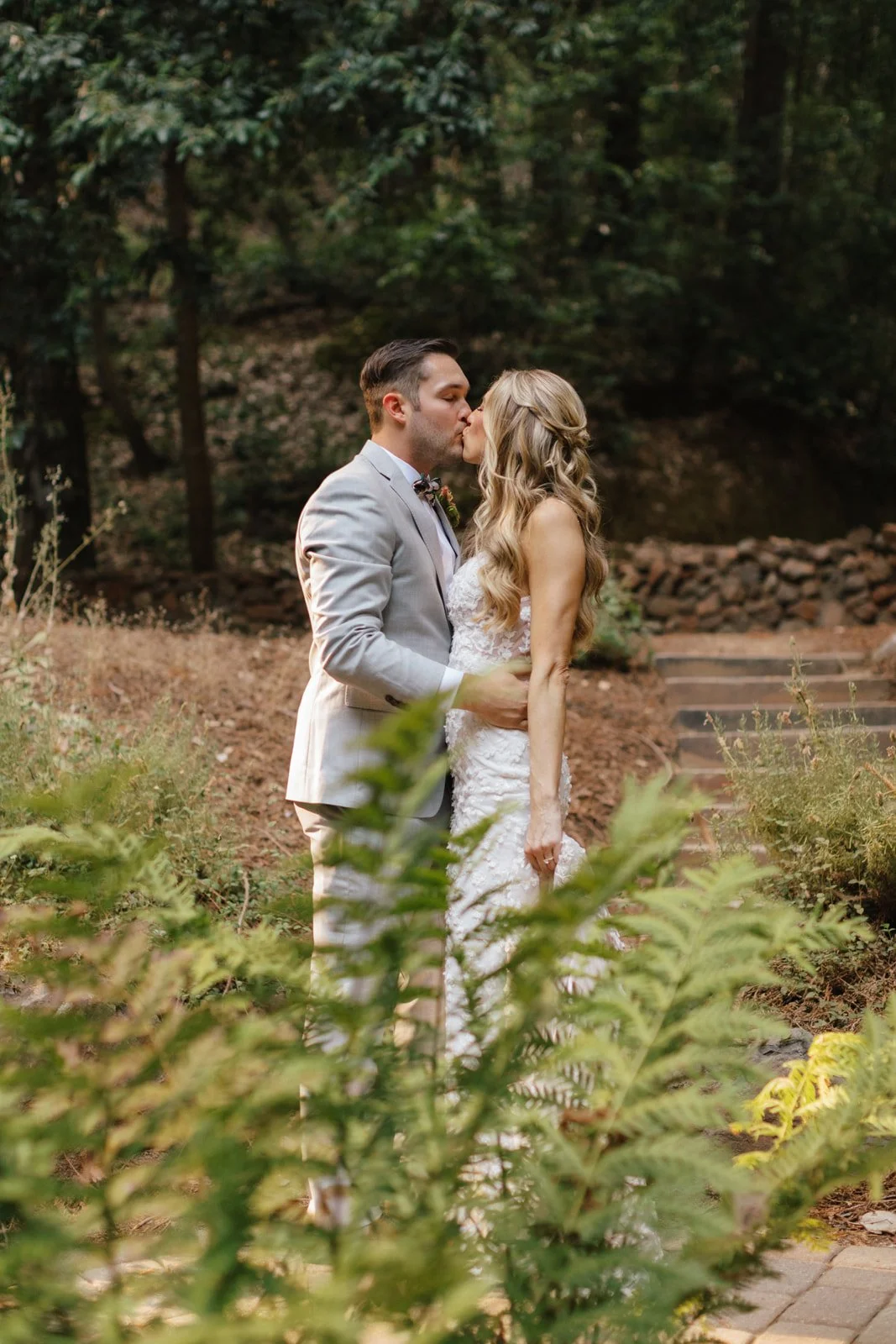 Ally & Matt Wedding 00697.jpg