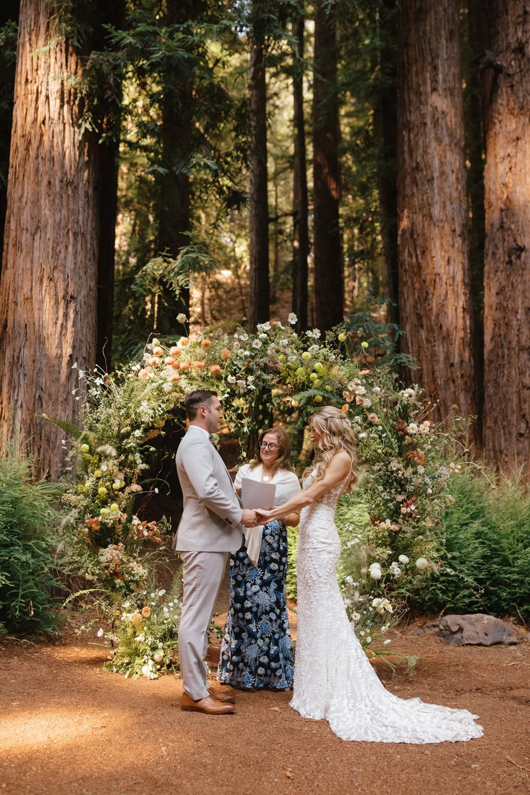 Ally & Matt Wedding 00395.jpg