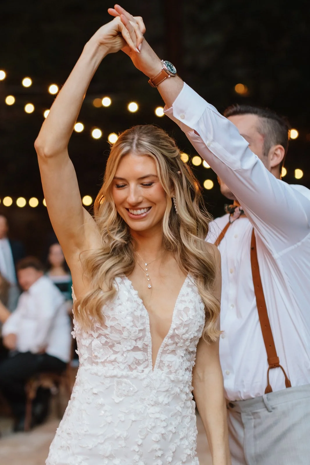 Ally & Matt Wedding 00930.jpg