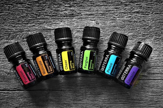 essential-oils-color-2-680x450.jpg