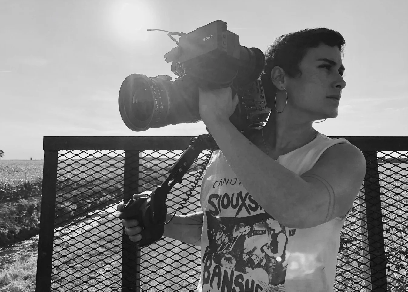 LAUREN GUITERAS / CINEMATOGRAPHER Lauren is a Los Angeles based cinematographer and a graduate of the American Film Institute Conservatory. She has mentored under Michael Price, ASC, and shot feature & short narratives, music videos, and branded content throughout the country. Her work has included projects for The Neighbourhood, Lord Huron, Rose McGowan, The Corner Shop, DreamWorks TV, Goop, and One Vote at a Time. Fast-paced work, The X-Files, and good stories make her feel at home.