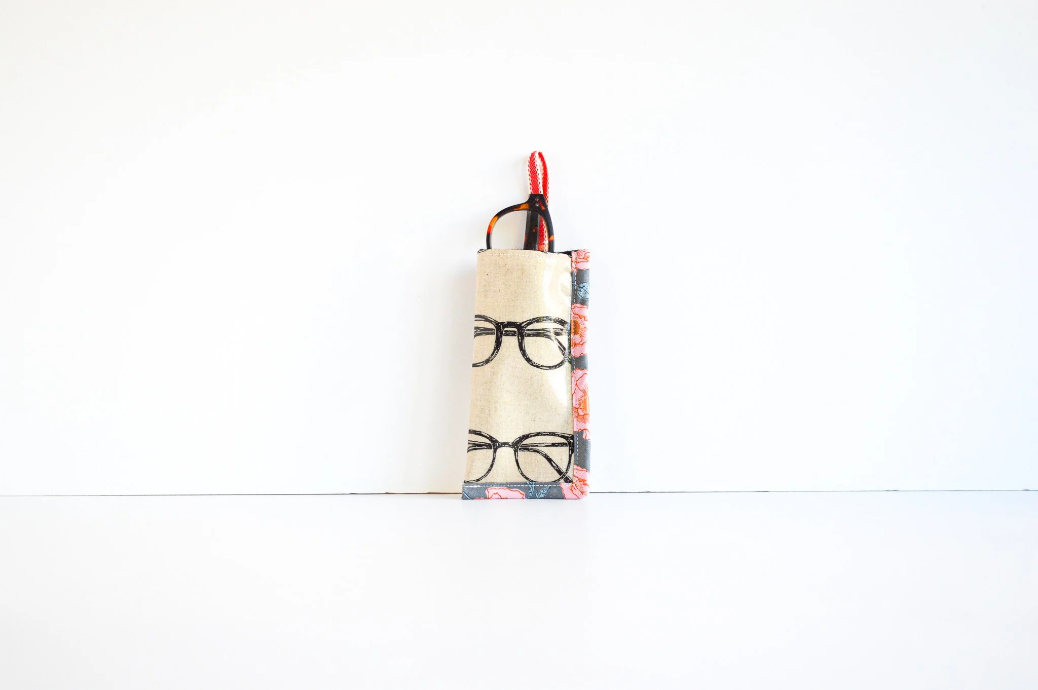 Laminate Eye Glass Case