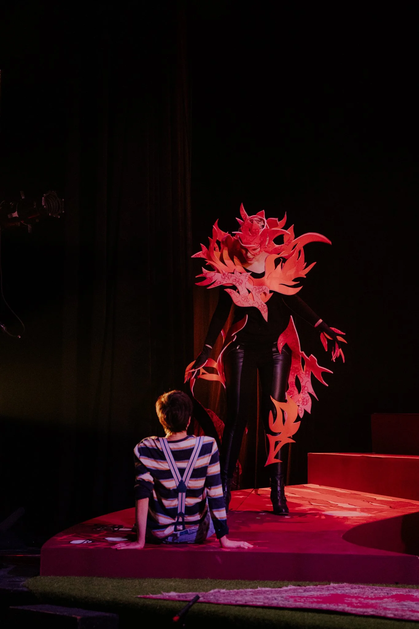 Karoline Podolak as Fire in L'Enfant et les sortilèges, Opéra de Montréal