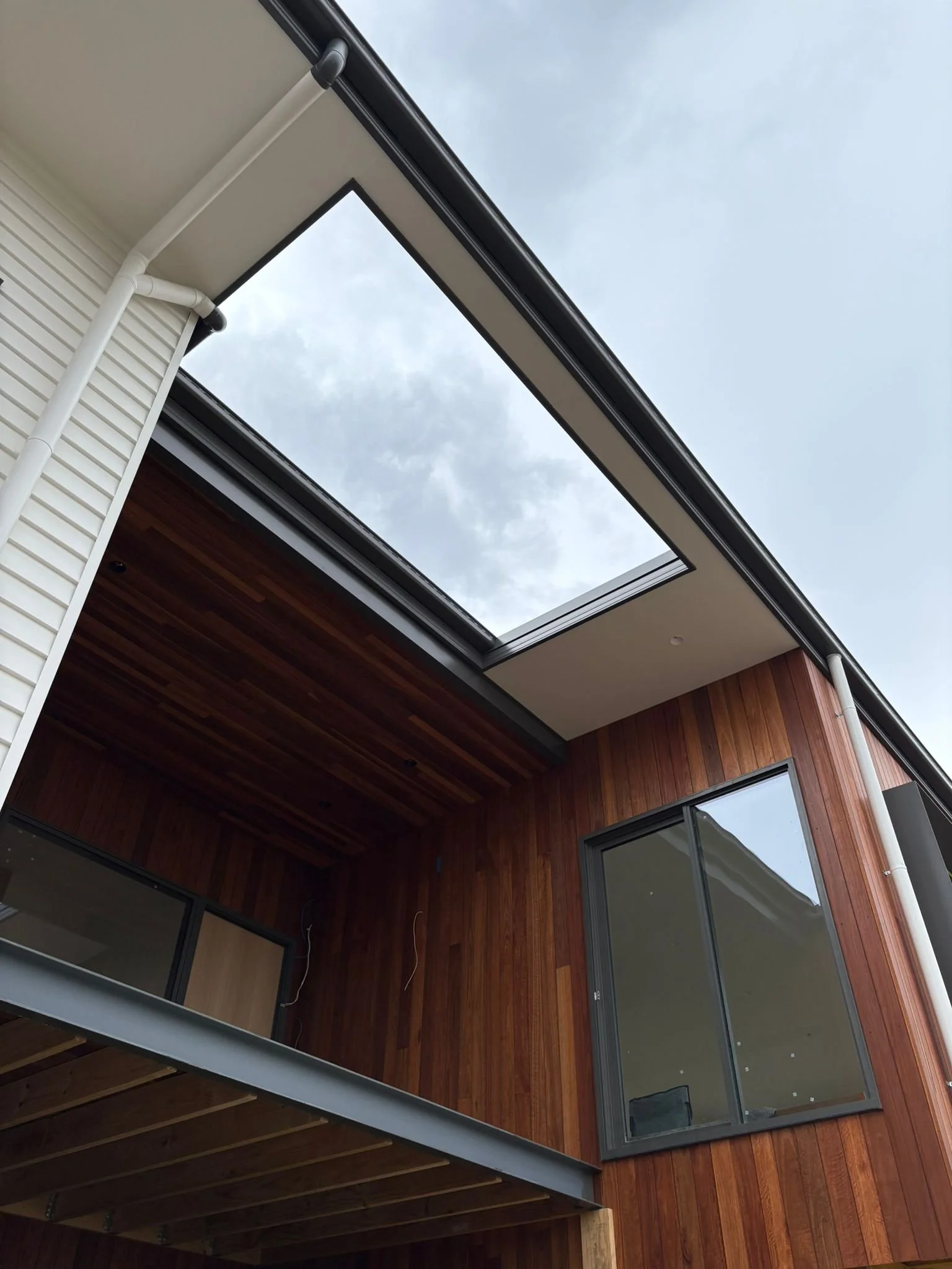 WhatsApp Image 2025-11-06 at 13.12.06_cfb8761d.jpg