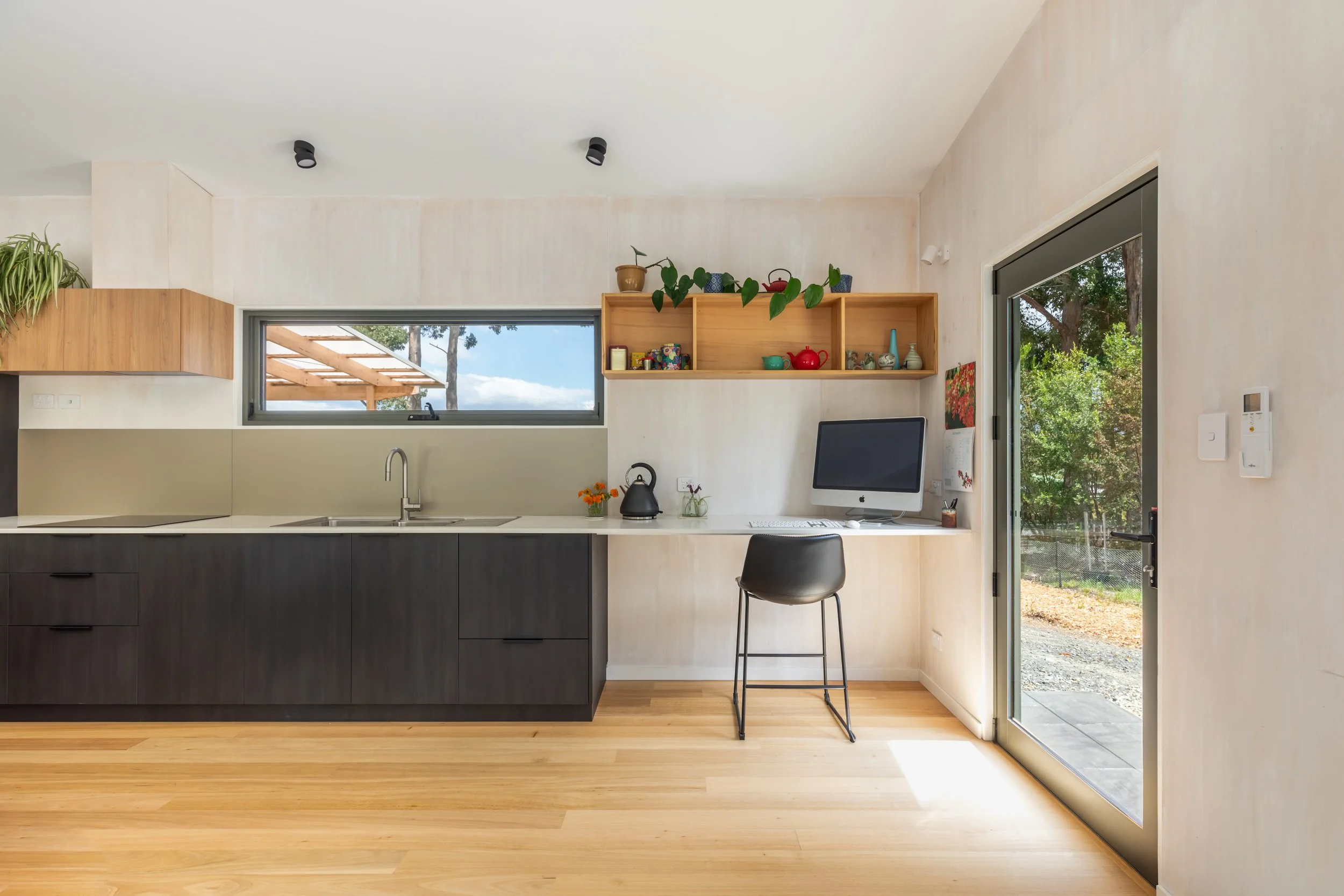 AKA-Architects_Tasmania_House-For-Mum_Natasha-Mulhall_0482.jpg