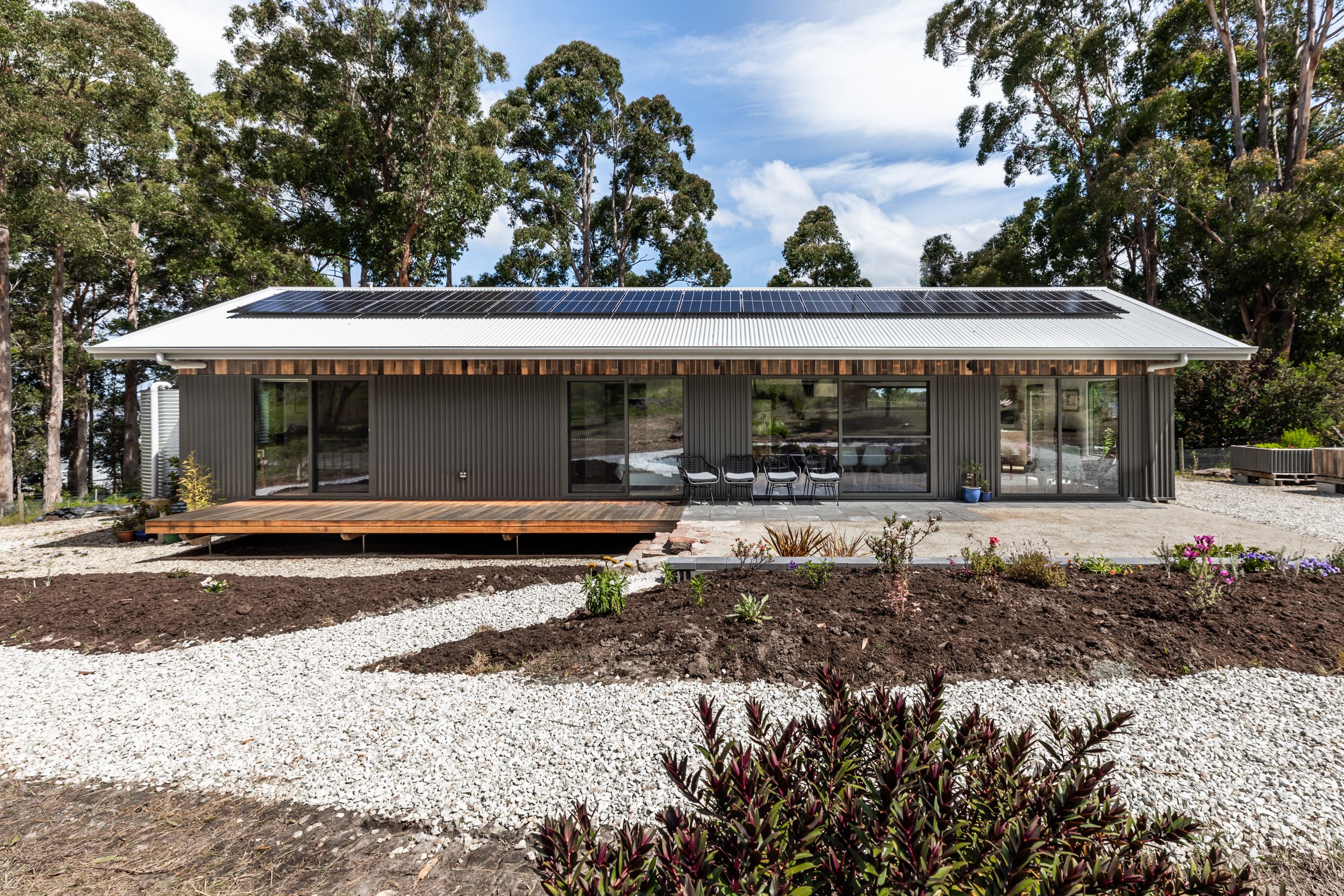 AKA-Architects_Tasmania_House-For-Mum_Natasha-Mulhall_0595.jpg