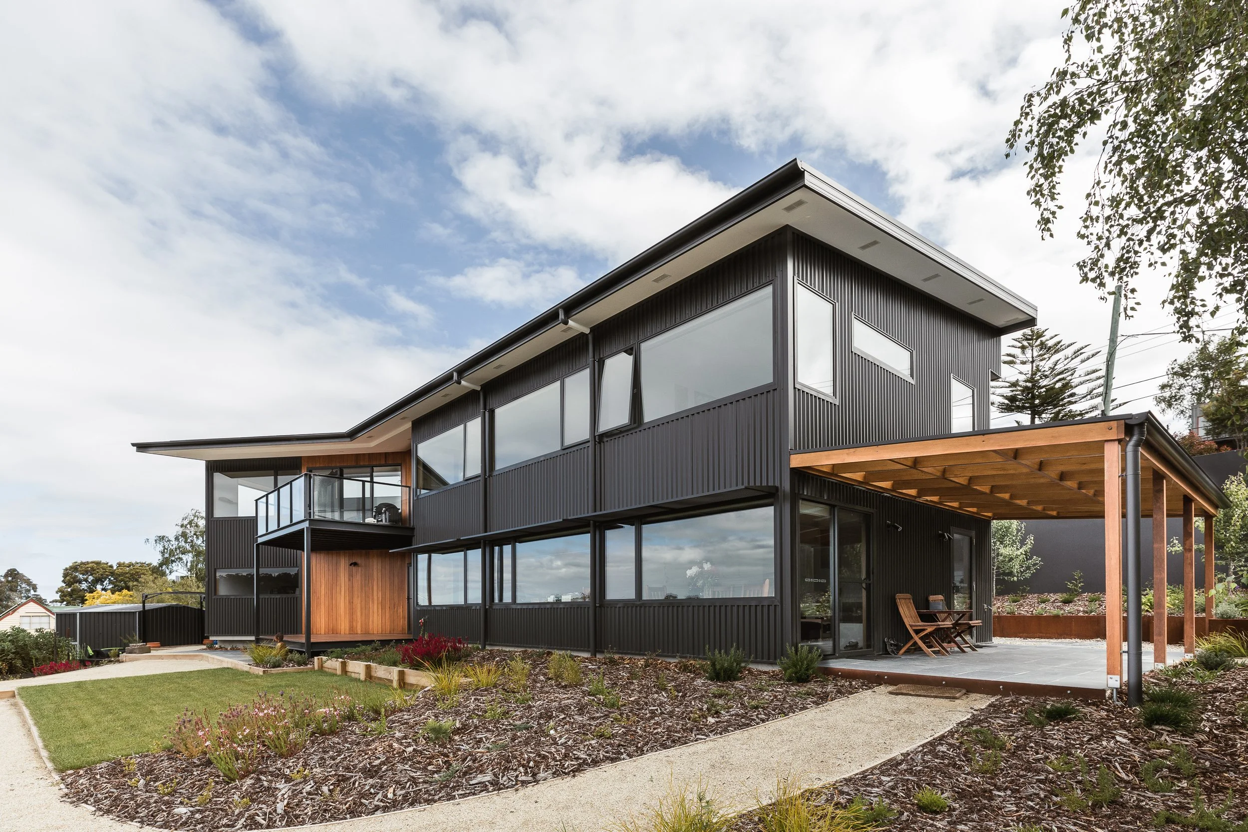 AKA-Architects_Tasmania_Kingston-Beach-House_Natasha-Mulhall_4305.jpg