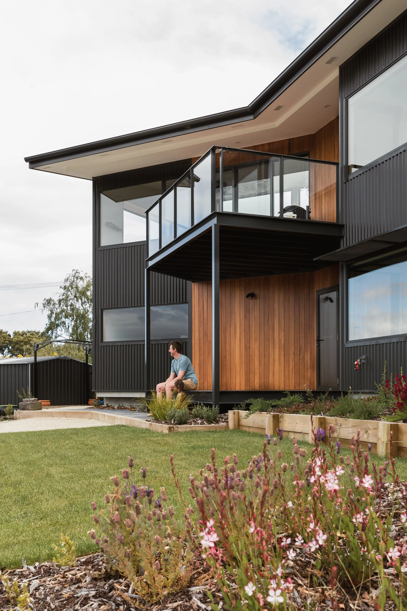 AKA-Architects_Tasmania_Kingston-Beach-House_Natasha-Mulhall_4323.jpg