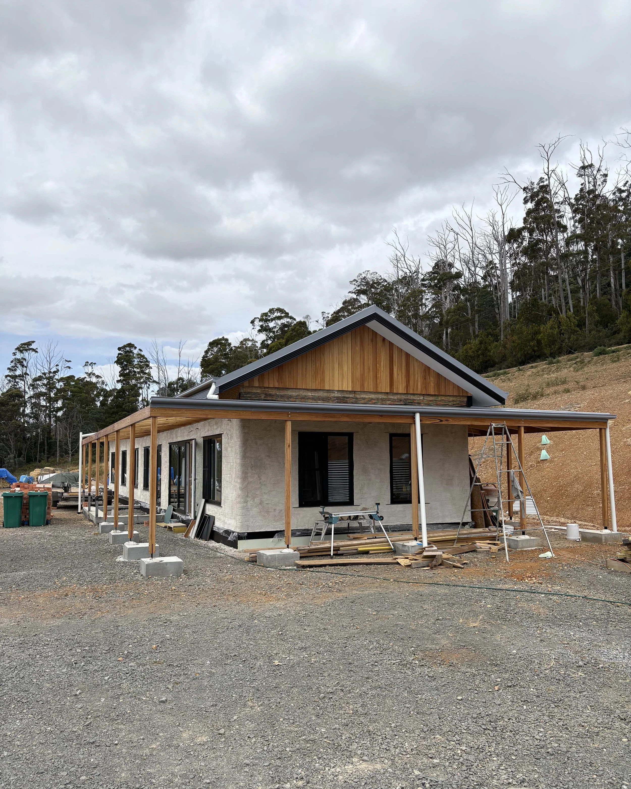 AKA-Architects_Tasmania_Deloraine-Strawbale_2650.jpeg
