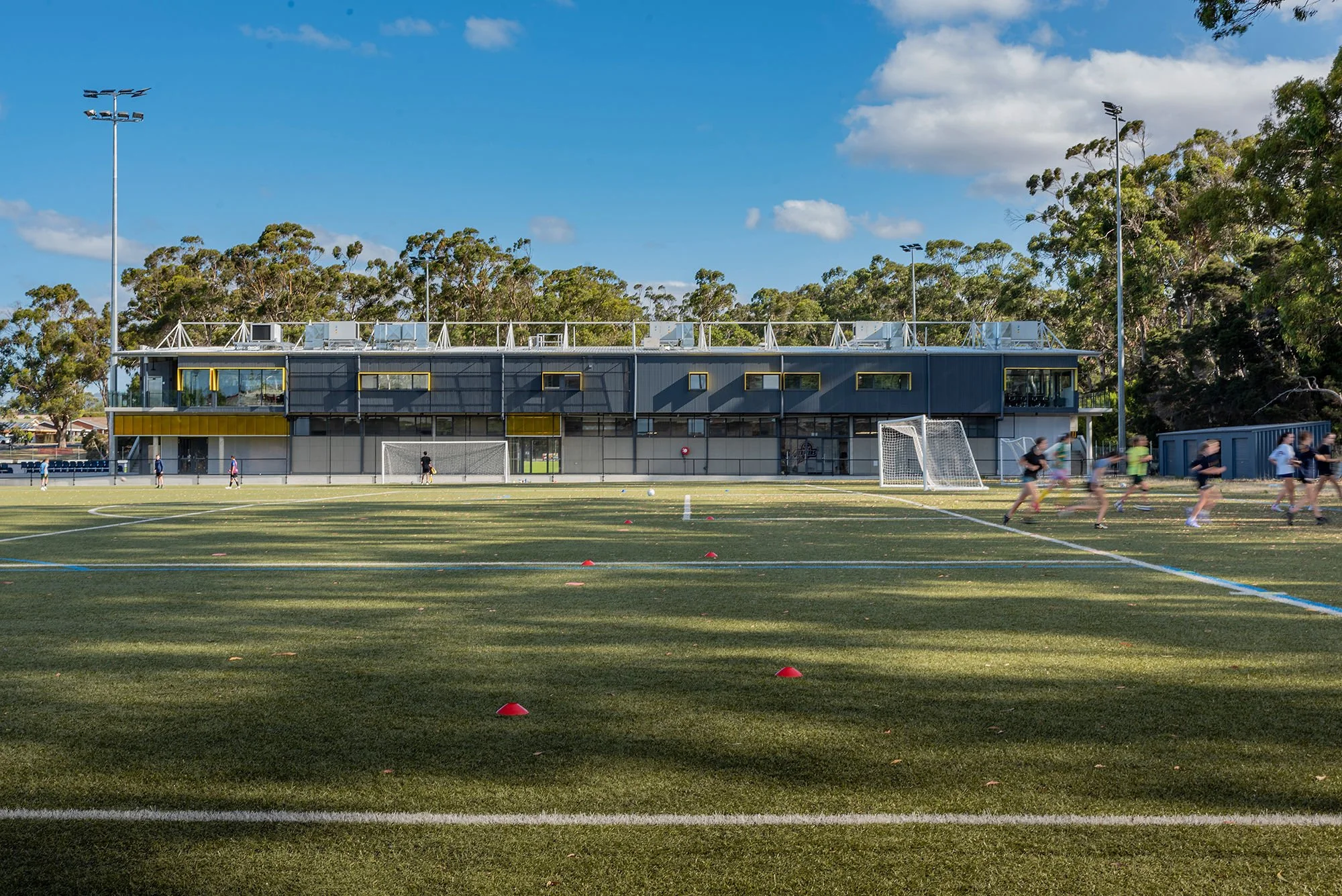 AKA-Architects_Tasmania_Valley-Road_Aaron-Jones_3573.jpg