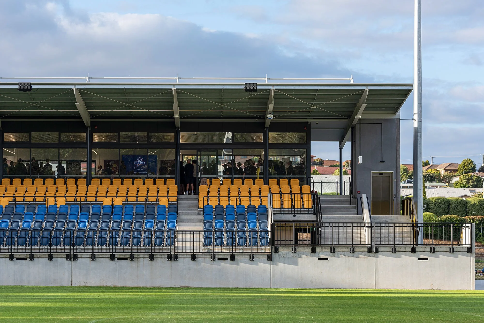 AKA-Architects_Tasmania_Valley-Road_Aaron-Jones_3909.jpg