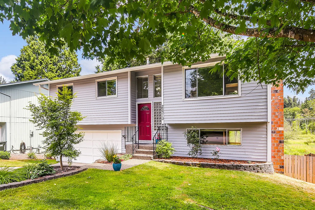 Listing: 25310 146th Ave SE, Kent | List Price: $370,000 | Sold Price: $370,000