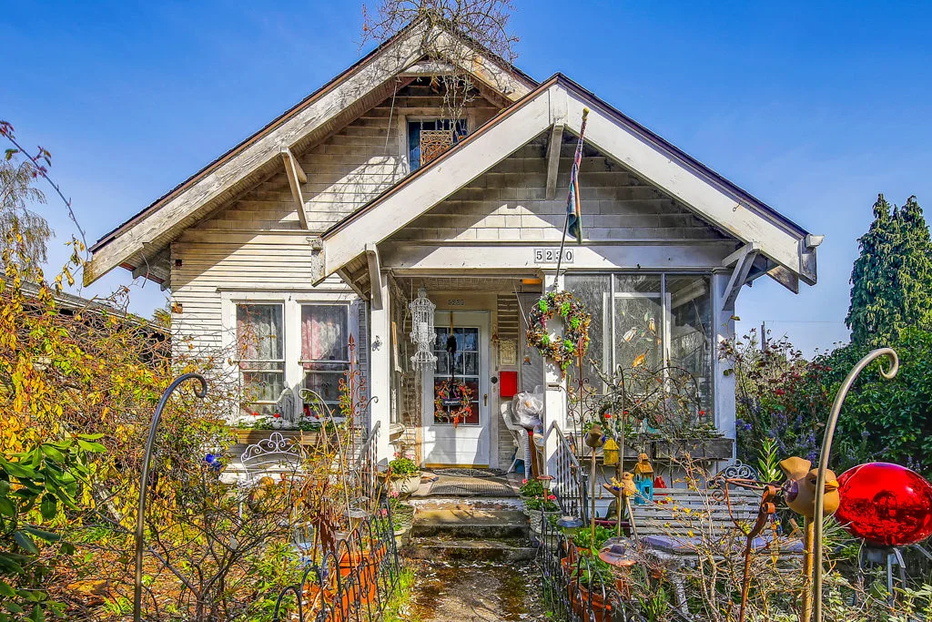 Listing: 5230 40th Ave SW, Seattle | List Price: $465,000 | Sold Price: $491,000