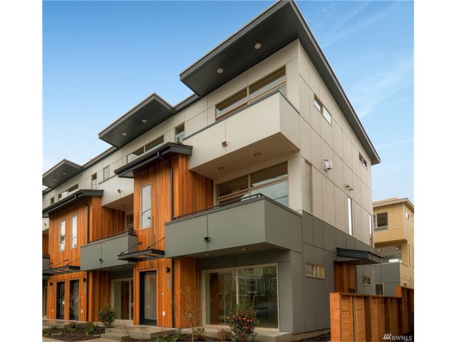 Buying: 3015 C 60th Ave SW, Seattle | List Price: $699,950 | Sold Price: $699,950