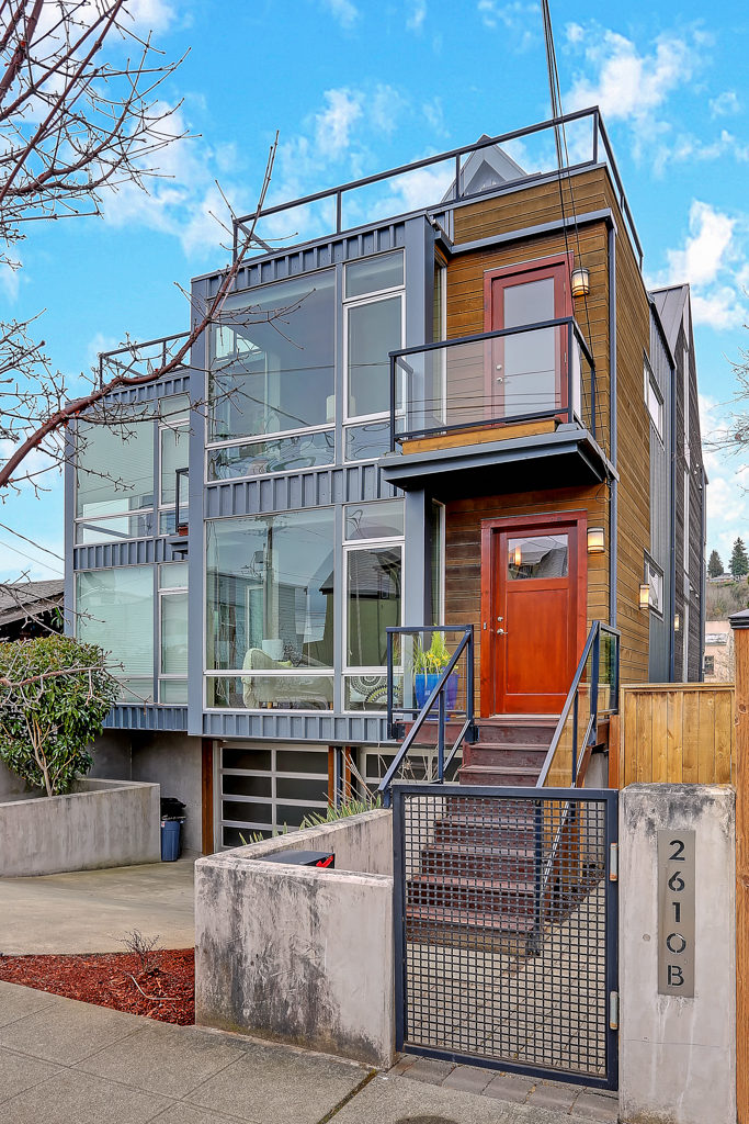 Listing: 2610 Marine Ave SW #B, Seattle | List Price: $900,000 | Sold Price: $900,000