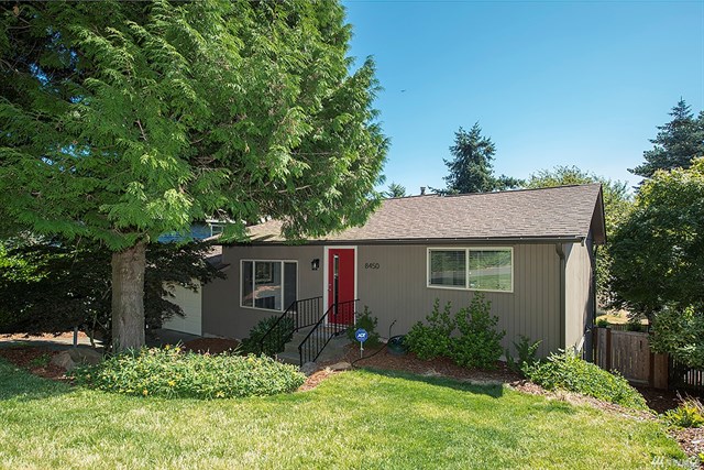 Buying: 8450 6th Ave SW, Seattle | List Price: $549,999 | Sold Price: $590,000