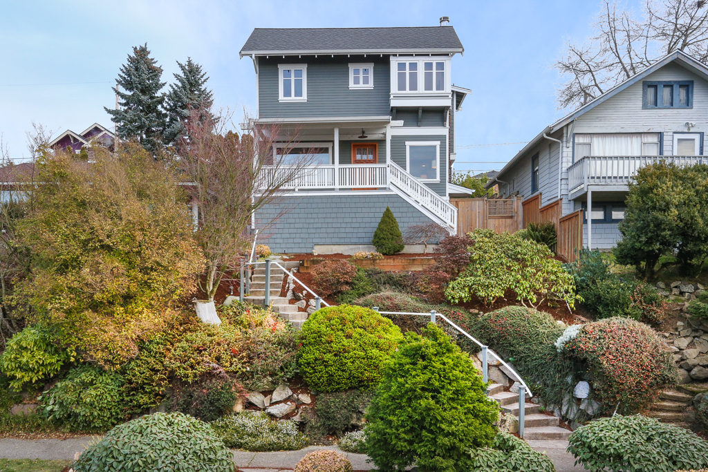 Listing: 4540 47th Ave SW, Seattle | List Price: $900,000 | Sold Price: $936,500 