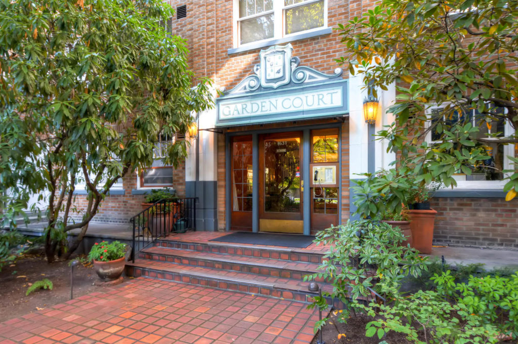 Listing: 1631 16th Ave #204, Seattle | List Price: $315,000 | Sold Price $317,500